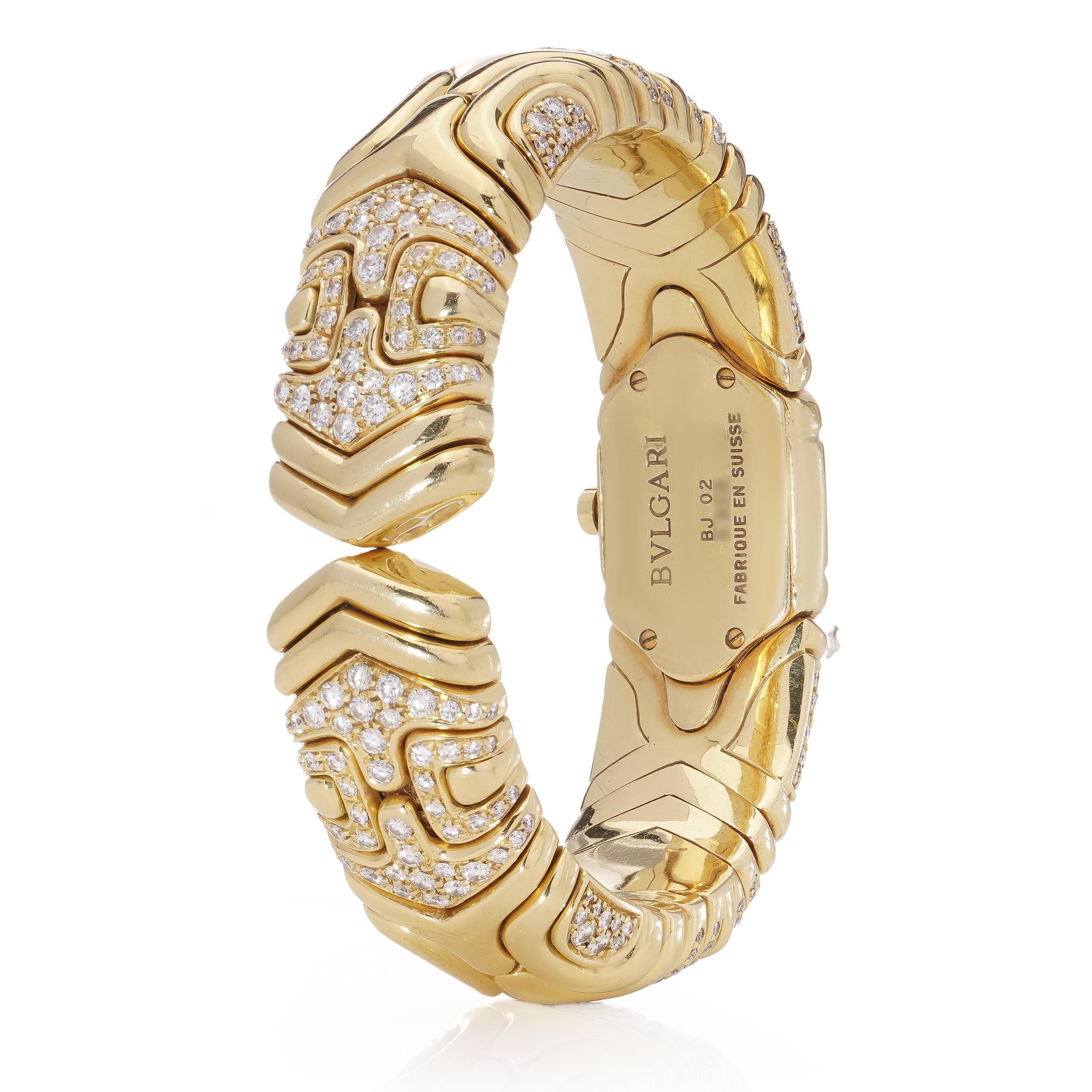 Brilliant Cut Bvlgari  'Alveare' 18kt. Yellow gold and Pavé set Diamond Watch-Bracelet For Sale