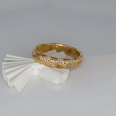 Bvlgari Alveare Bracelet in 18 Karat Yellow Gold and 1.40 Carats Diamonds