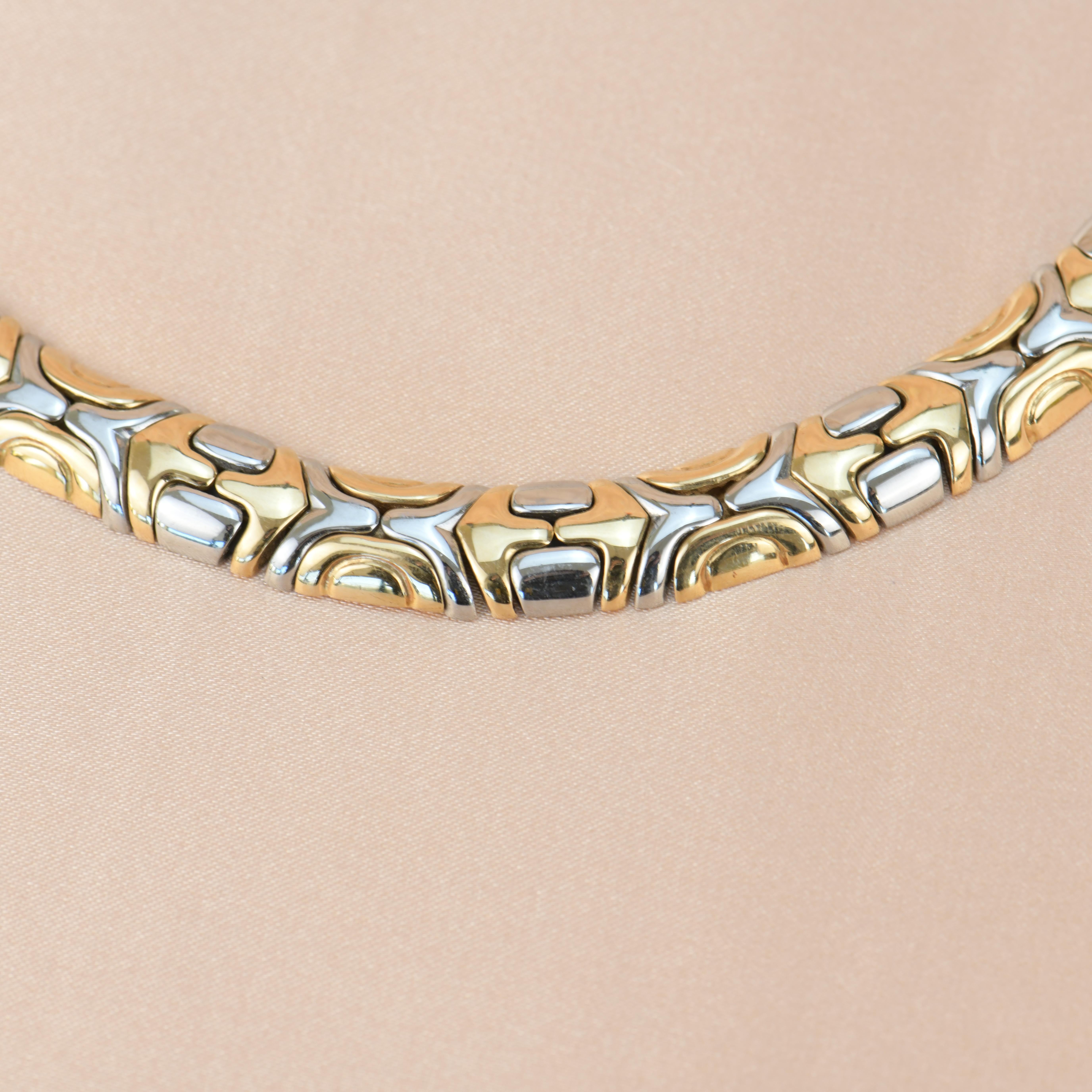 Bvlgari Alveare Gold and Steel Choker Necklace In Excellent Condition For Sale In Banbury, GB