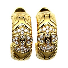 Bvlgari Alveare, Retro Diamond Hoop Earrings in 18 Karat Yellow Gold Lever-Back