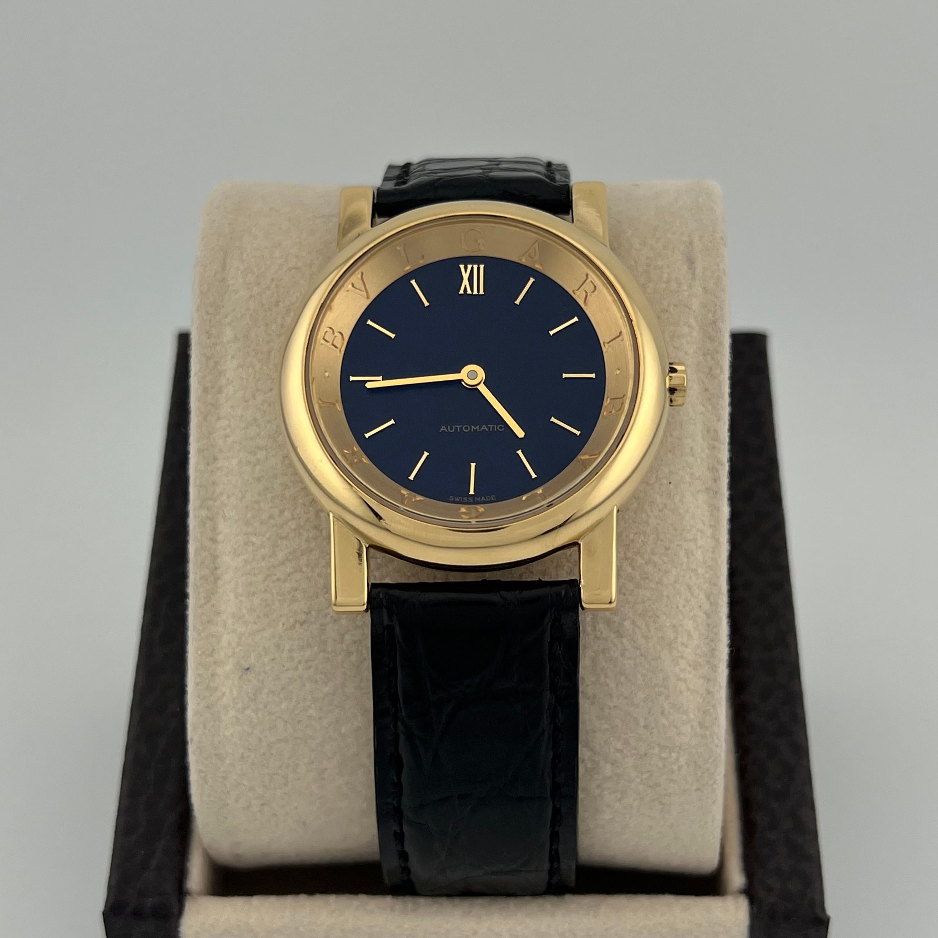 Numero di stile: AT35GL



Seriale: 322****

 

Modello: Bvlgari Anfiteatro

 

Materiale della cassa: Oro giallo 18 carati 

 

Fascia: pelle nera 

  

Lunetta: oro giallo 18 carati

  

Quadrante: nero

 

Cristallo: Zaffiro

 

Dimensioni della