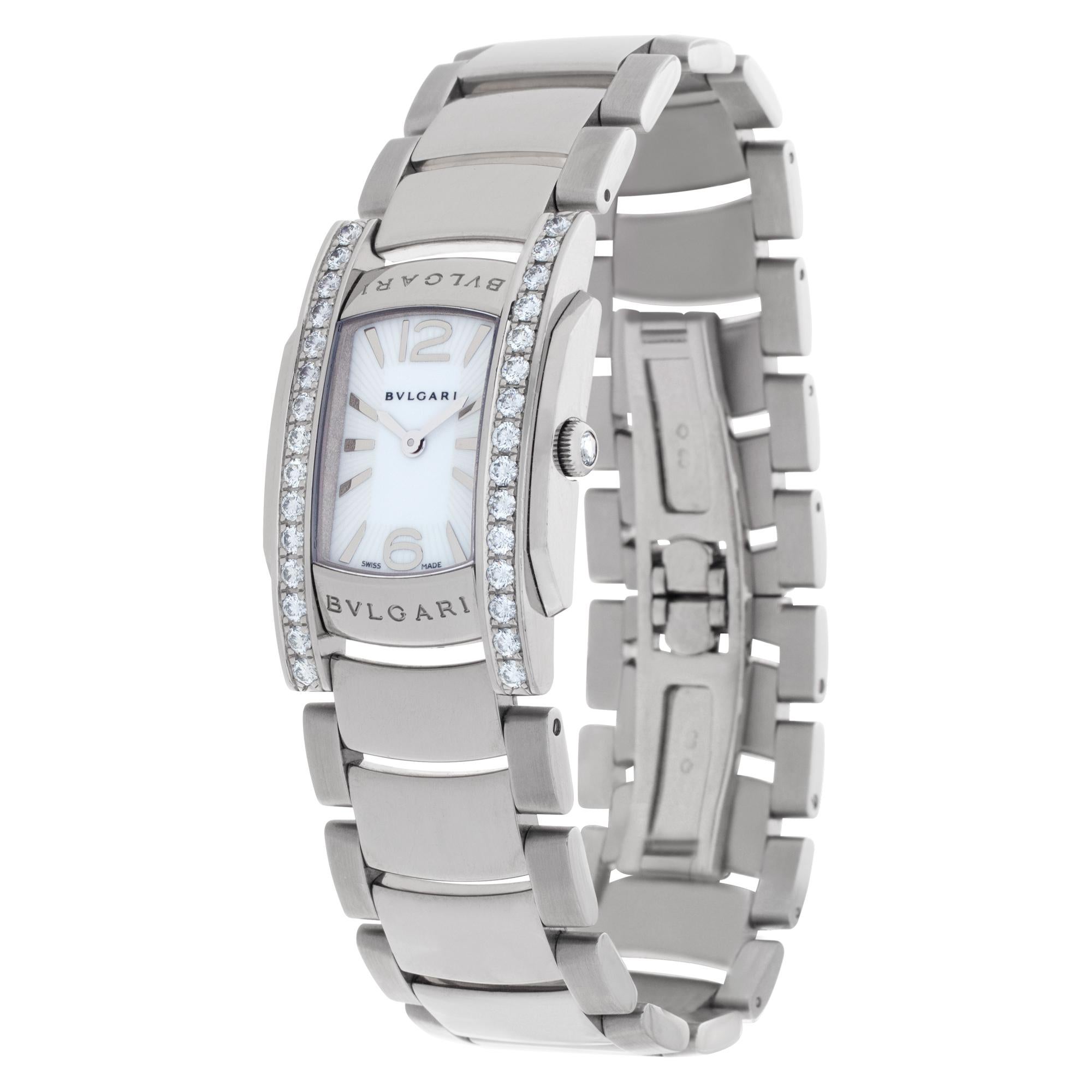 Bvlgari Assioma Montre à quartz en or blanc 18 carats avec diamants en vente 1