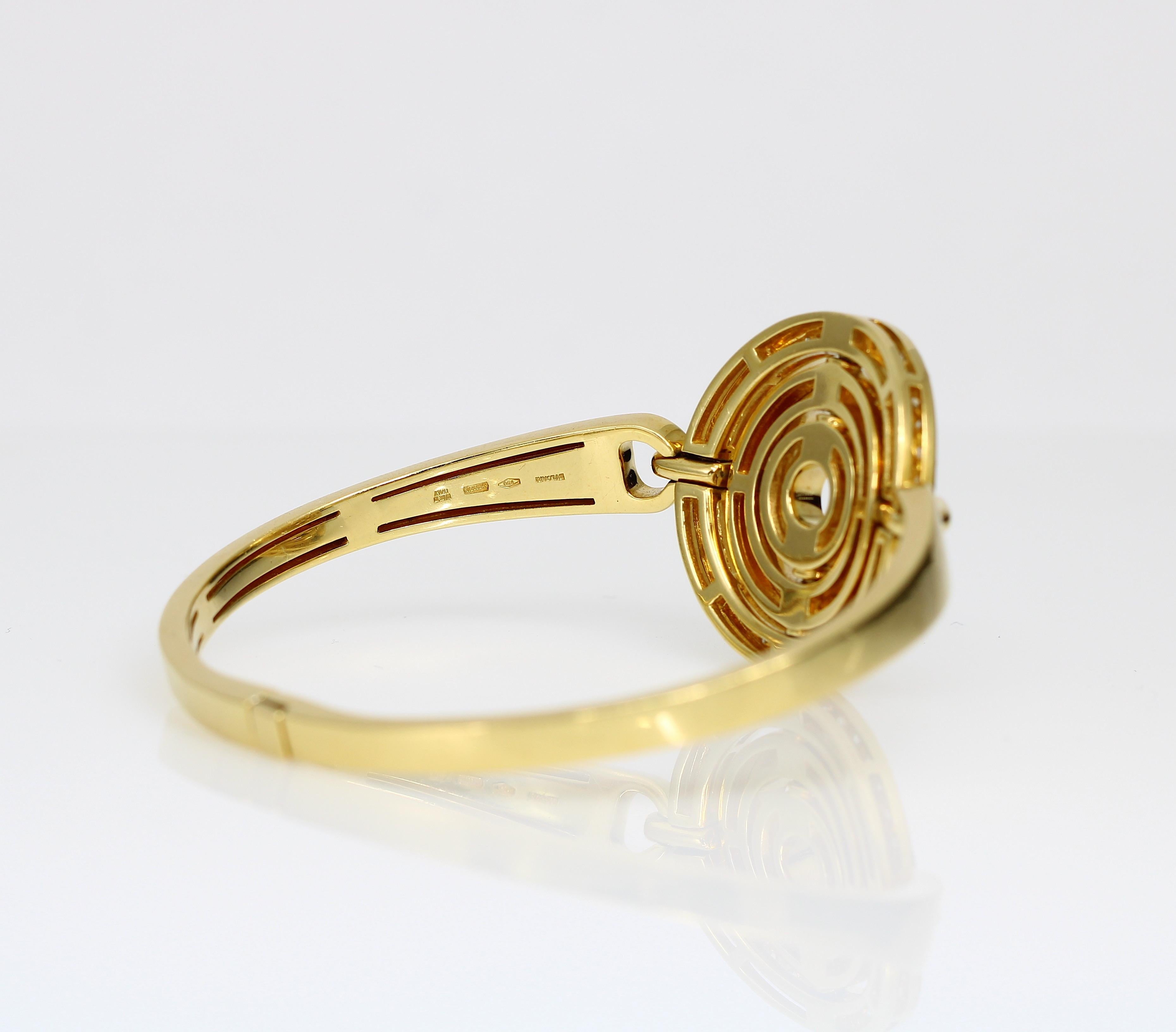 Modern Bvlgari Astrale Cerchi 18K yellow Gold
1.40ct Diamond Bracelet