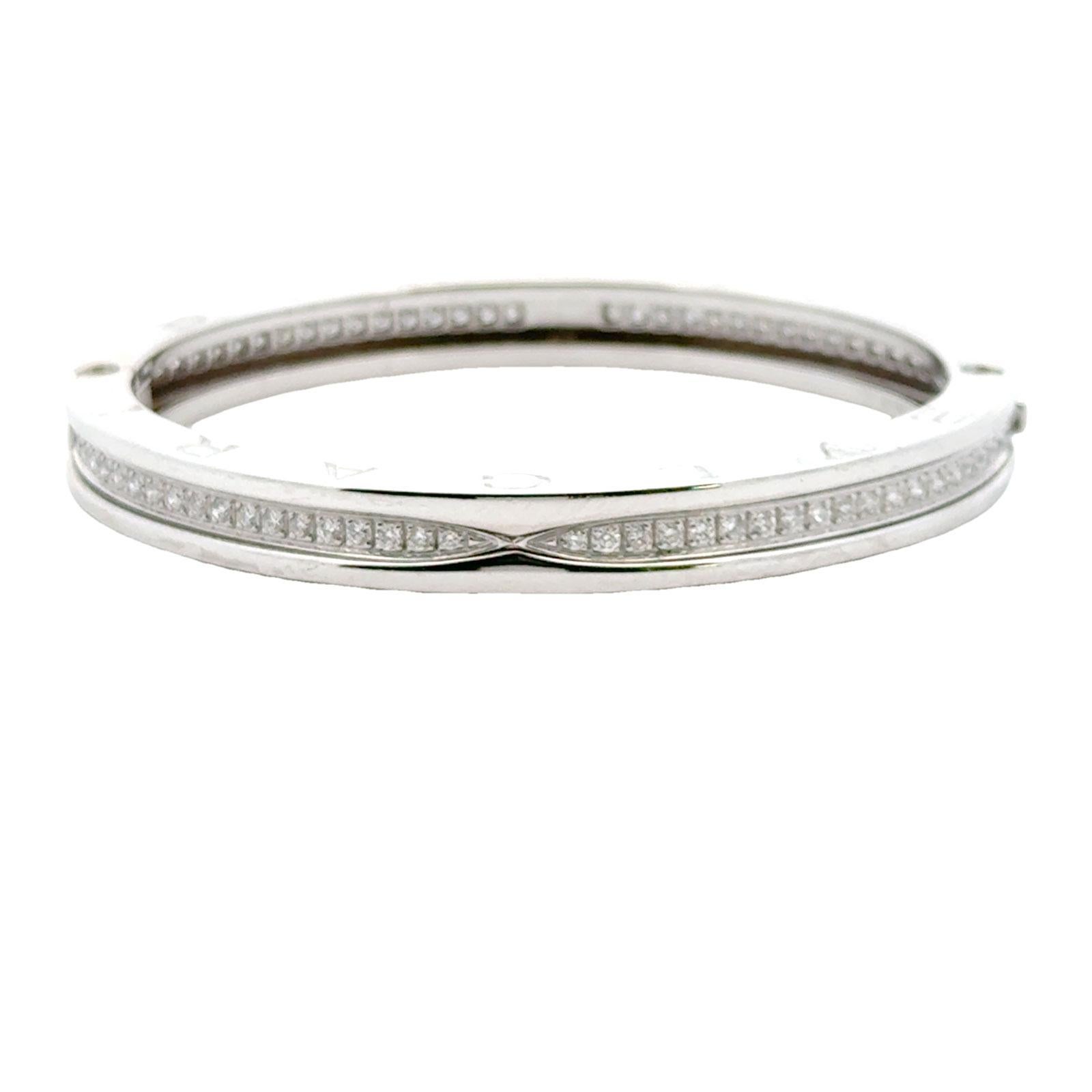 Moderne Bvlgari B Zero1 Bracelet jonc moderne à charnières en or blanc 18 carats et diamants en vente