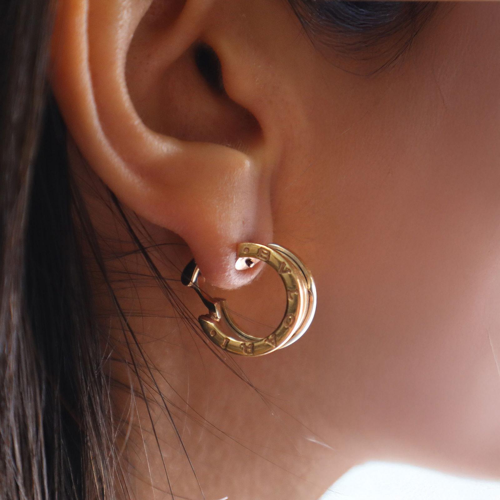 Bvlgari B Zero1 Hoop Earrings in 18kt yellow Gold en venta 2