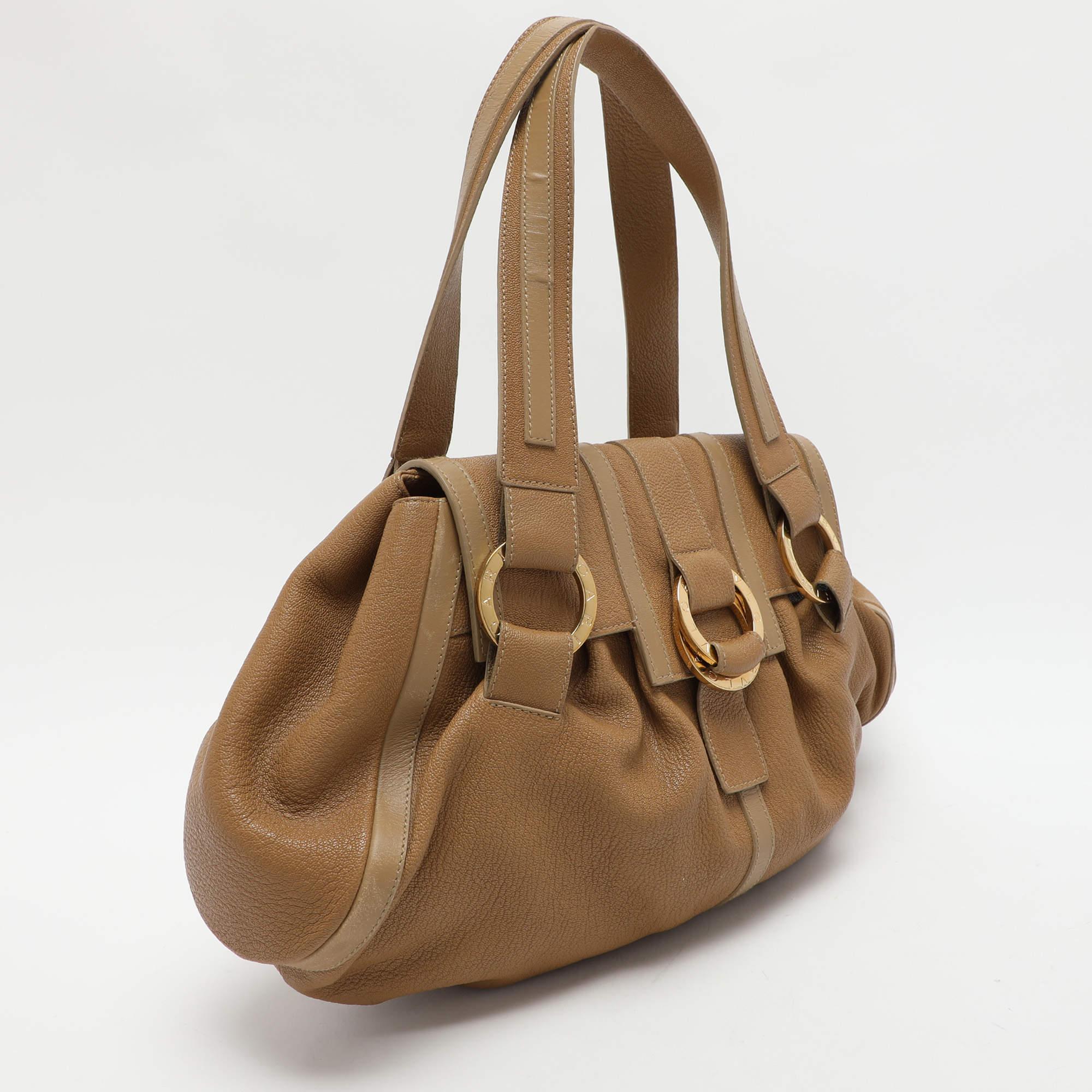 Bvlgari Beige Leather Chandra Shoulder Bag In Good Condition For Sale In Dubai, Al Qouz 2