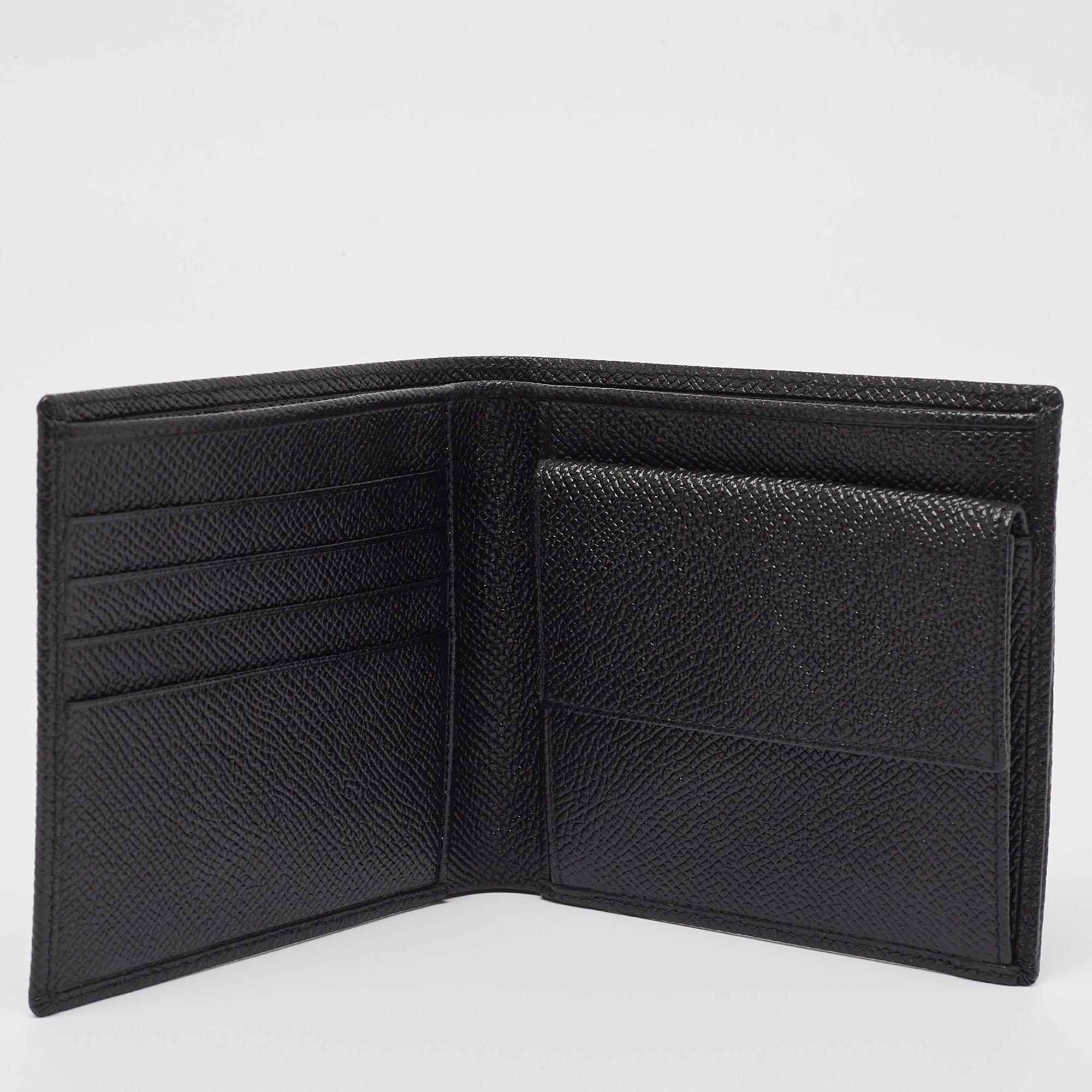 Bvlgari Black Grained Leather Bifold Wallet 7