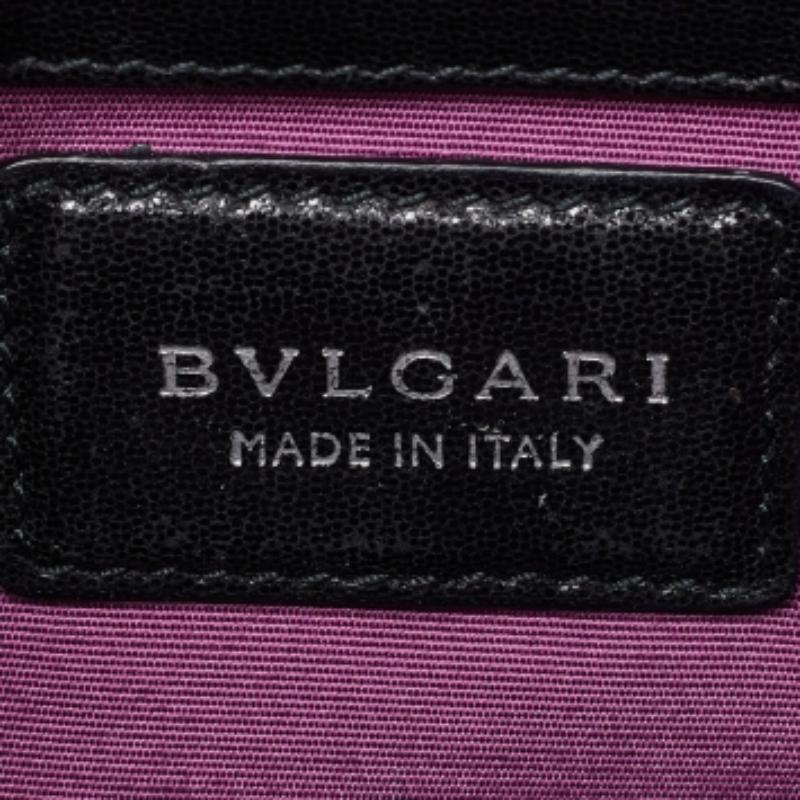 Bvlgari Bolso mediano con solapa Serpenti Forever de piel y charol negro 4