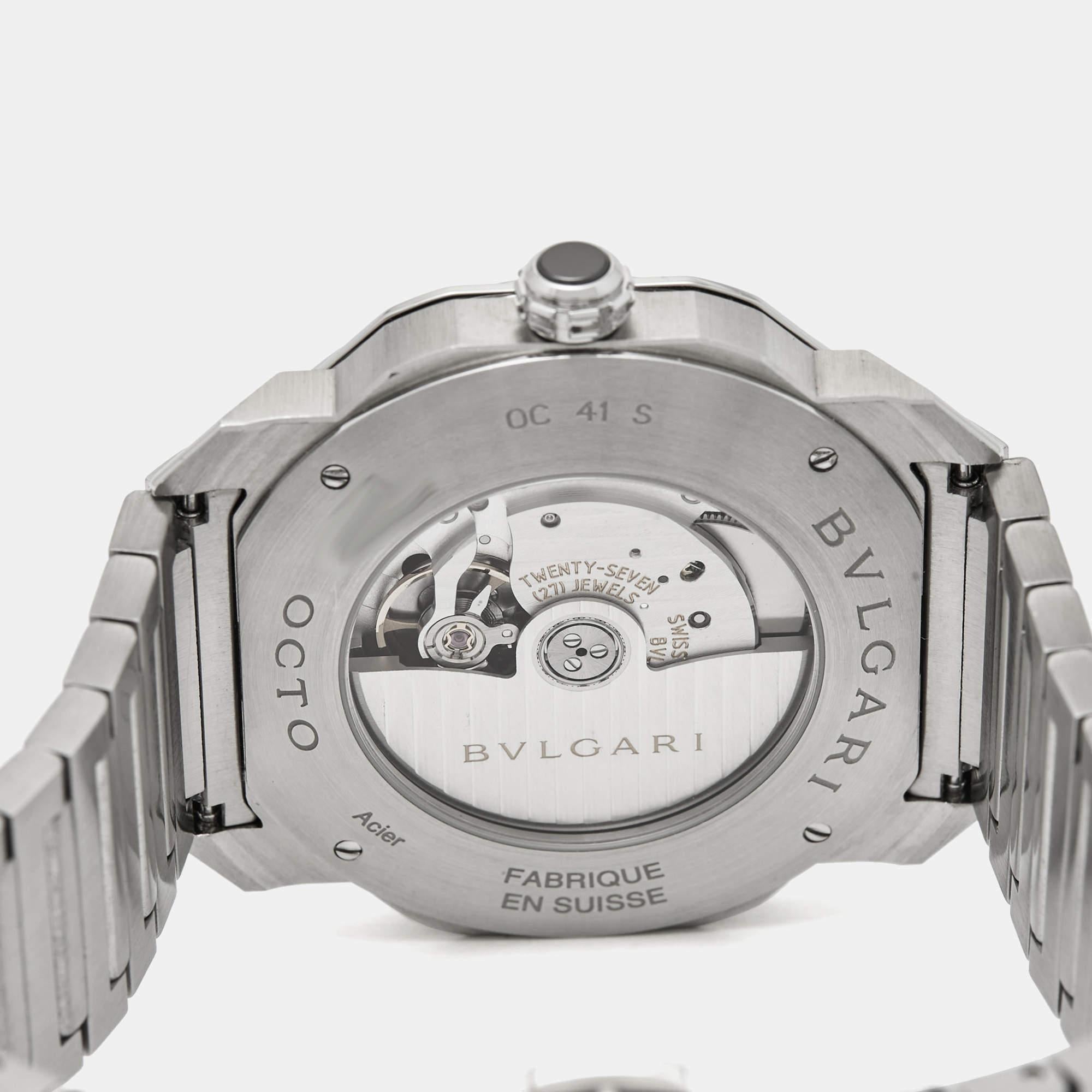 Bvlgari Montre-bracelet pour homme Octo Roma 102704 en acier inoxydable noir 41 mm en vente 1