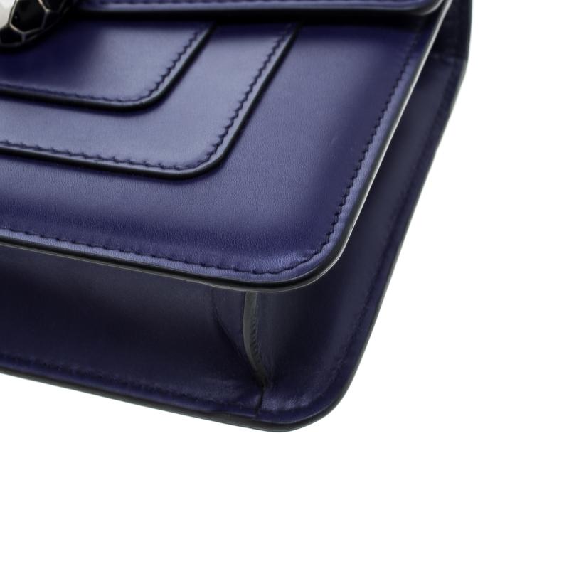 Bvlgari Blue Leather Small Serpenti Forever Shoulder Bag In Good Condition In Dubai, Al Qouz 2