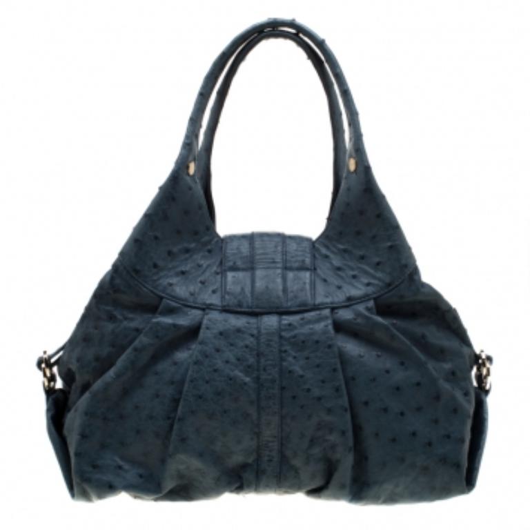 Bvlgari Blue Ostrich Chandra Hobo en vente 2