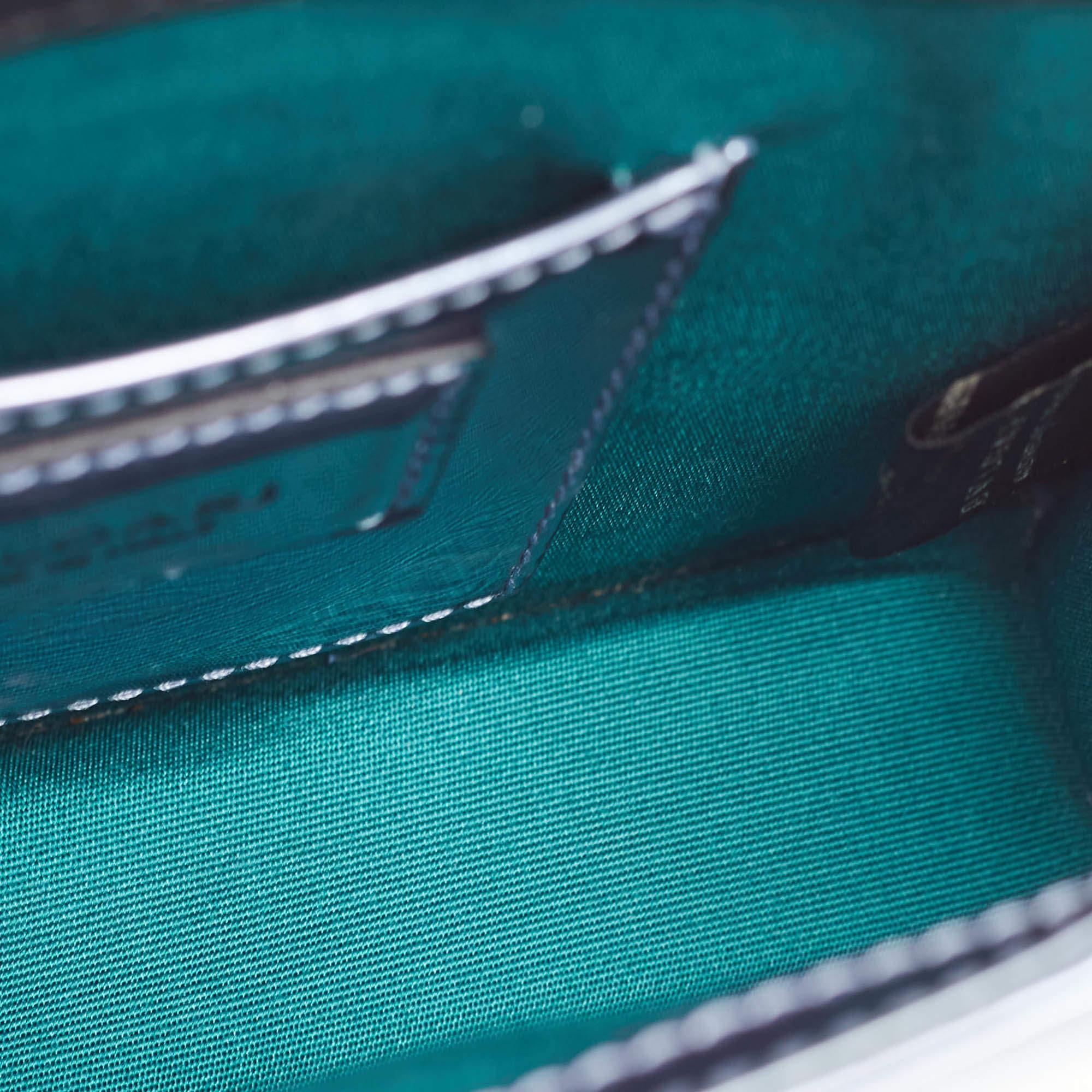 Bvlgari Blue Patent Leather Small Serpenti Forever Shoulder Bag For Sale 2