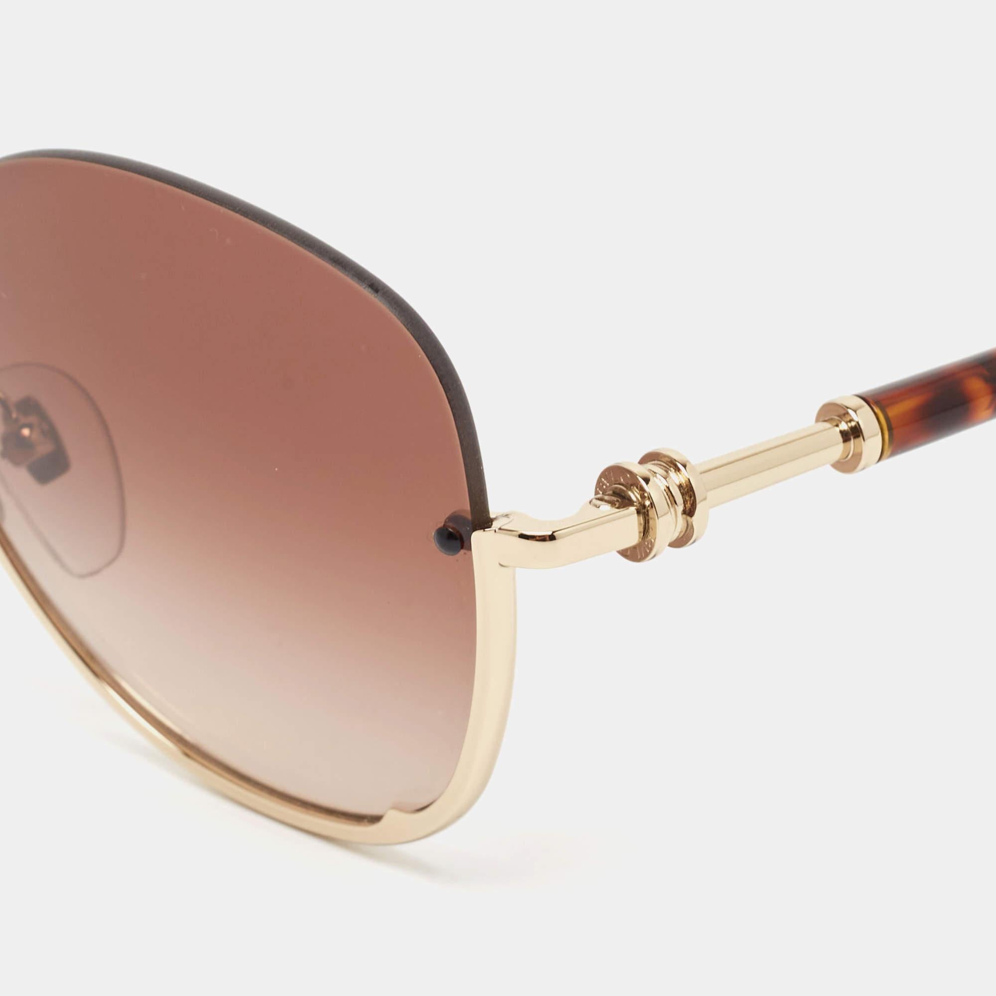 Dont limit your fashion sense to just your clothes and shoes but let your accessories also help you make the right style statement. Choose creations like these designer sunglasses to do just that for you. Set in a luxe design  this pair is