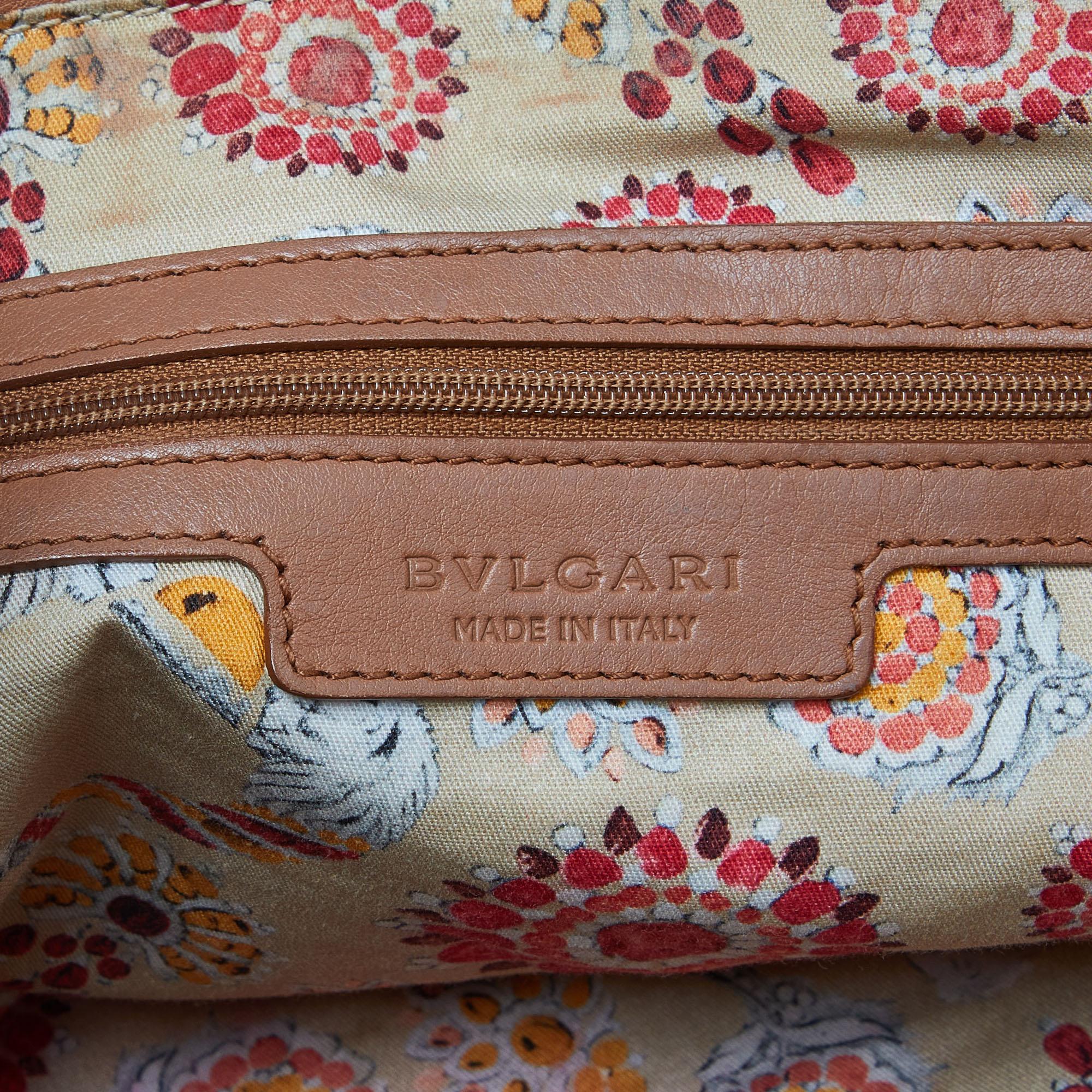 Bvlgari Braune Shopper-Tasche mit doppeltem Reißverschluss aus Leder Damen im Angebot