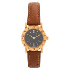Bvlgari Buglari BB 23 GL Montre-bracelet pour dames. Or jaune 18ct, cadran noir, c2000.