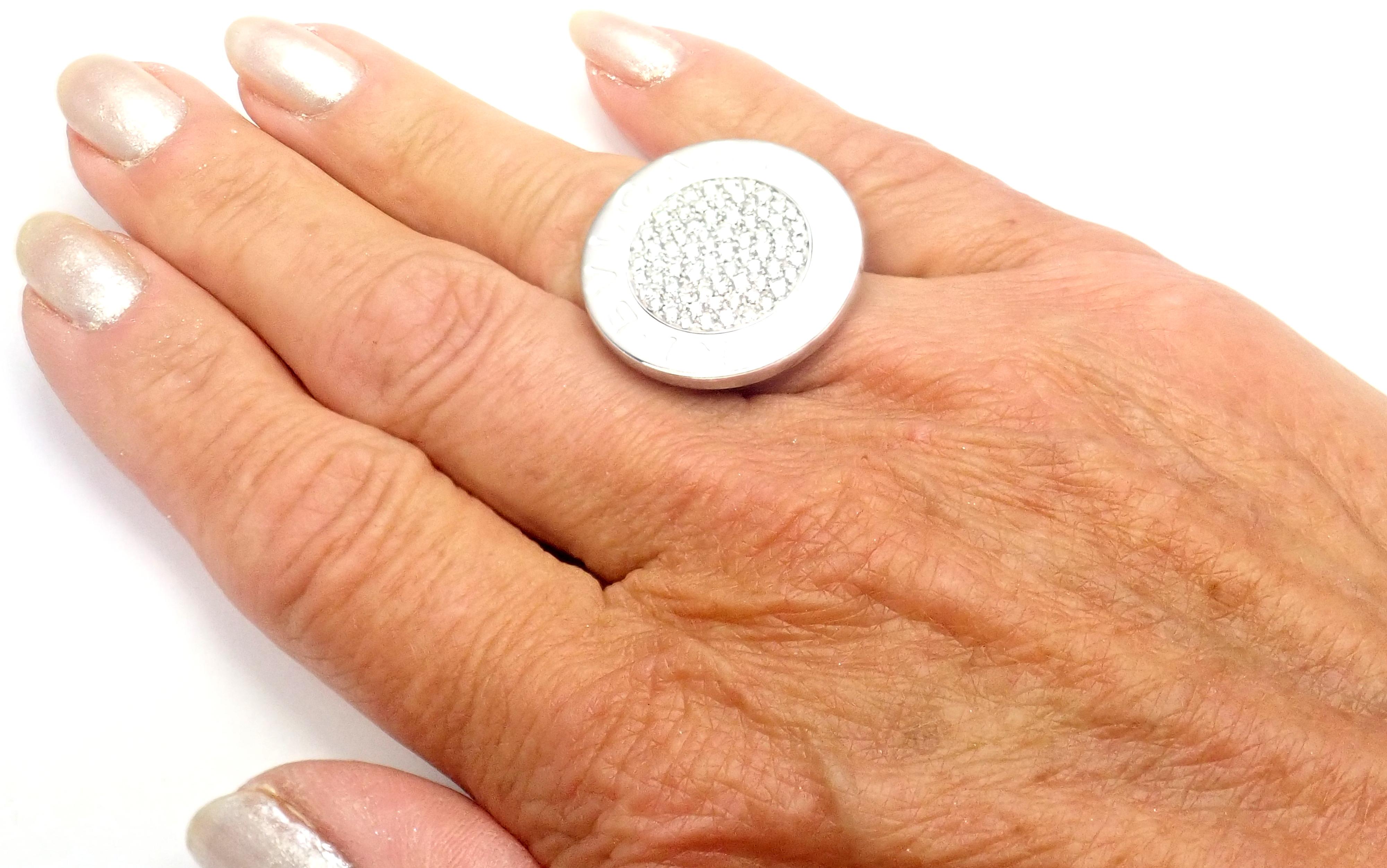 Bvlgari Bulgari Anillo de diamantes de oro blanco de 18 quilates en venta 4