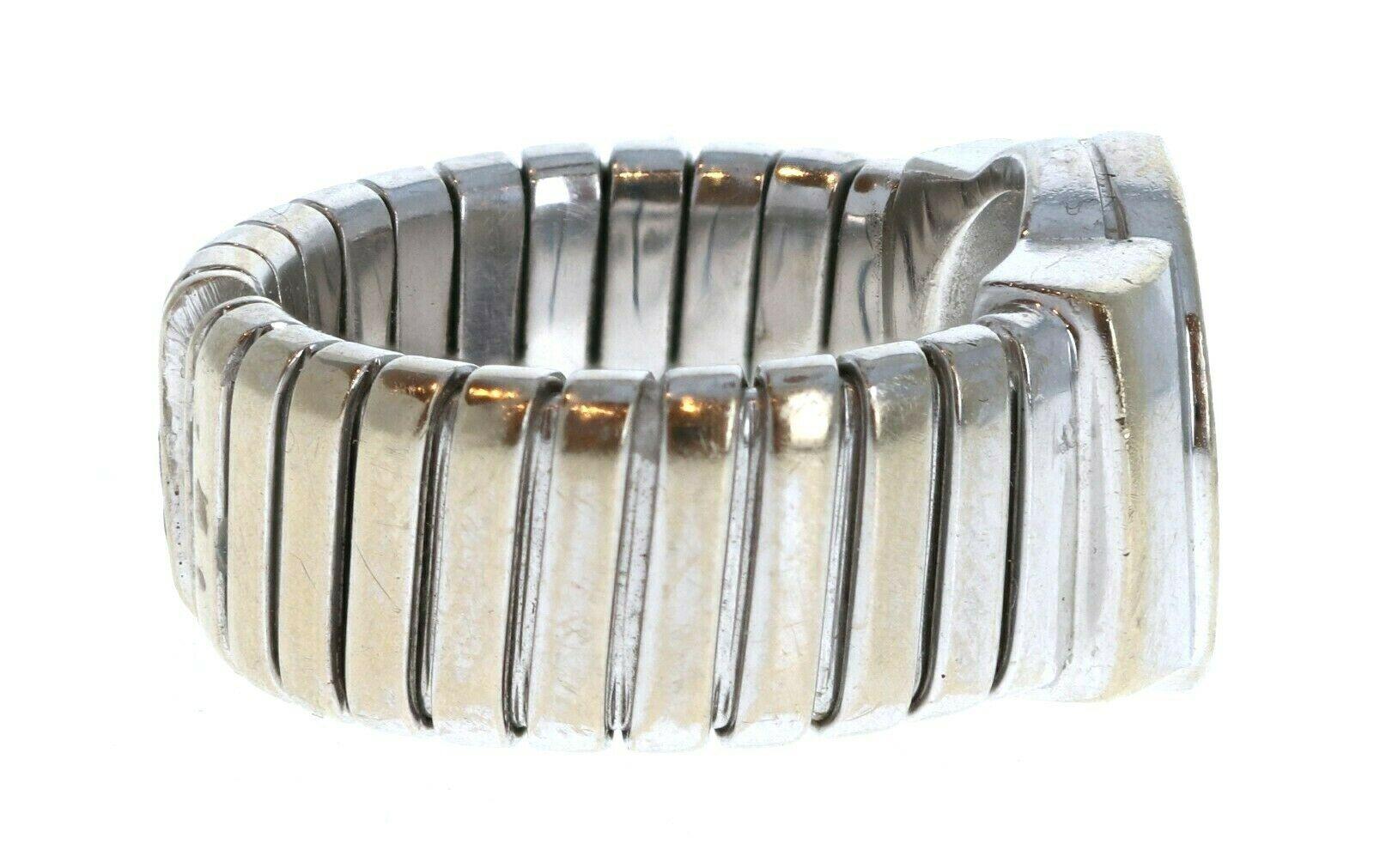 Bvlgari Bulgari 18k White Gold & Onyx Tubogas Ring 17.2g Size 6.5


For sale is a Bvlgari 18k white gold and onyx tubogas ring 
The ring is a size 6.5
 Perfect worn day or night.
 Get this stunning ring now!



Metal: 18k white gold
     
Hallmark: