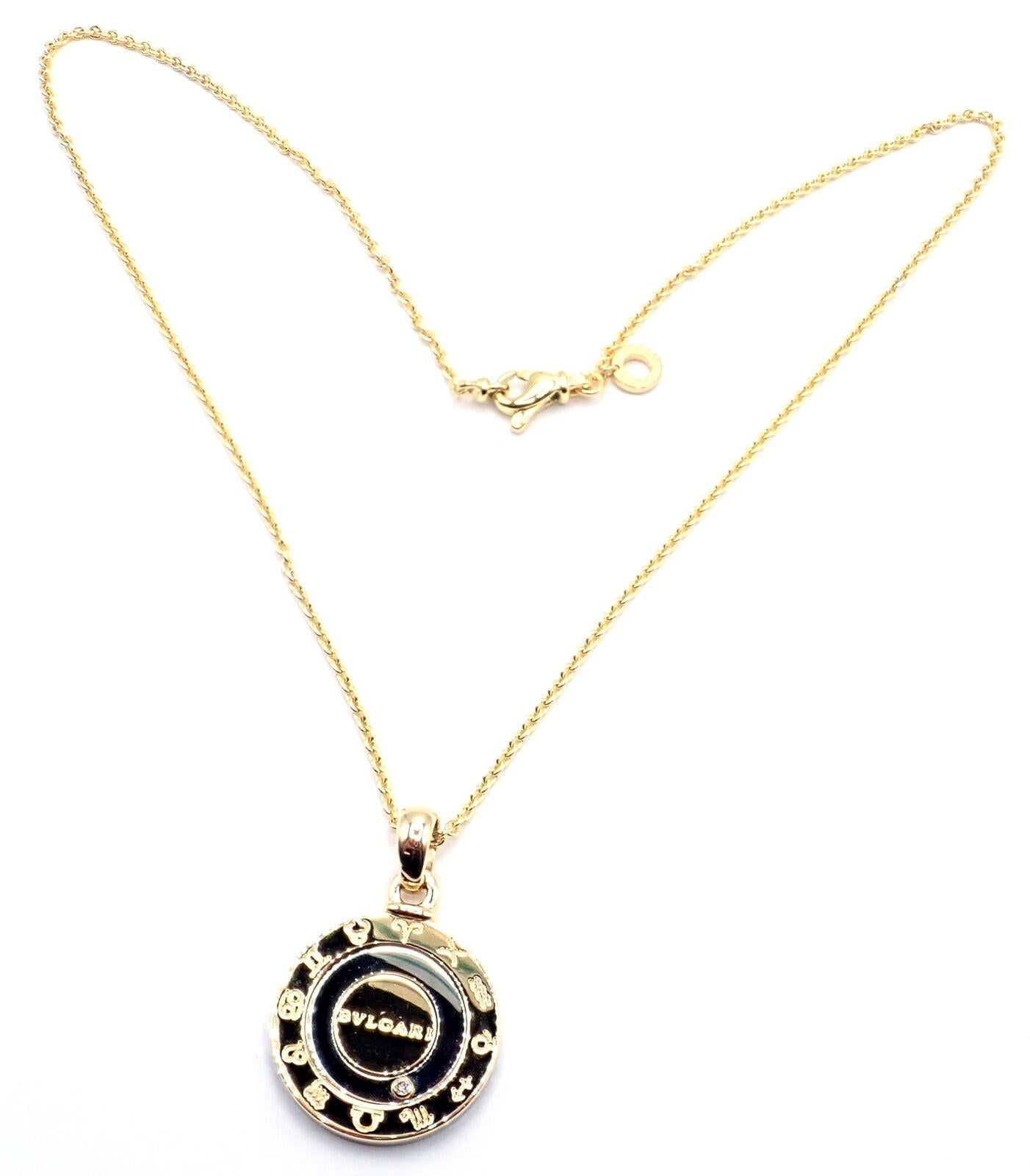 18k yellow gold and stainless steel vintage diamond Horoscope Zodiac pendant necklace by Bulgari.
With 1 round brilliant cut diamond VS1 clarity, G color total weight .01ct
Details:
Length Chain: 16