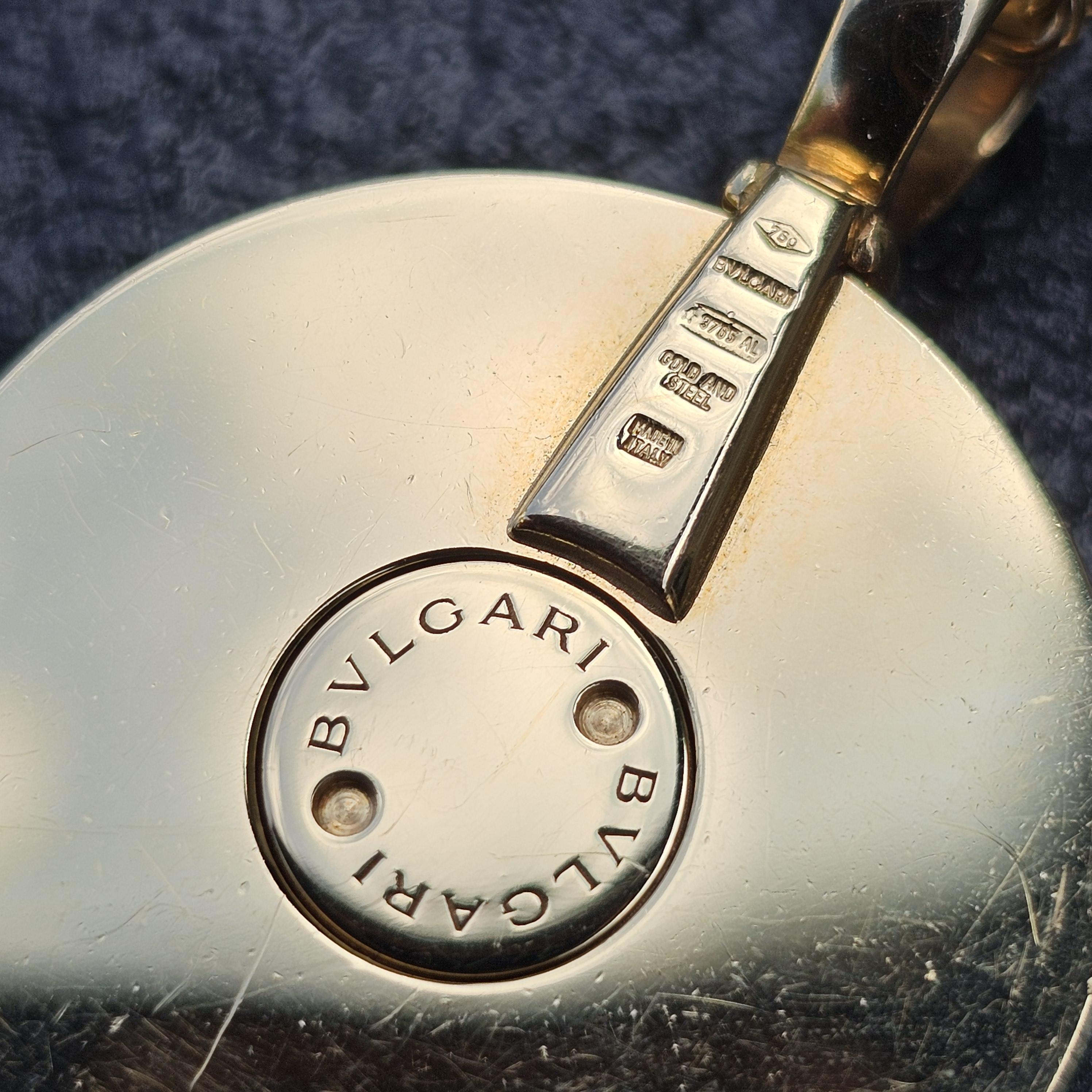 Bvlgari Bulgari ALL 18K GOLD Spinner Mother Pearl Pendant Necklace Chain 54.1g In Good Condition For Sale In Northbrook, IL