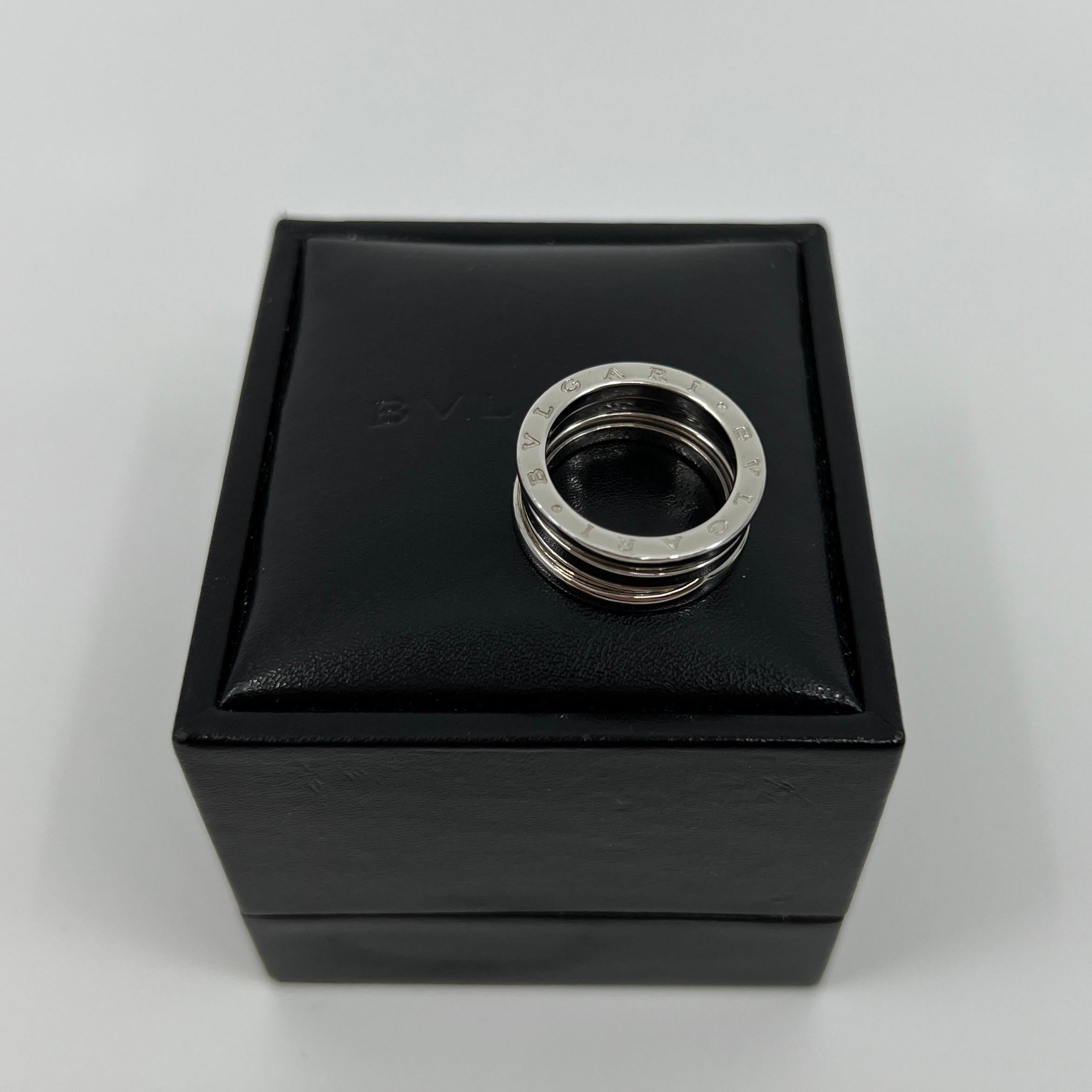 Bvlgari Bulgari B Zero 1 3-Band-Ring aus 18 Karat Weißgold im Zustand „Hervorragend“ im Angebot in Birmingham, GB