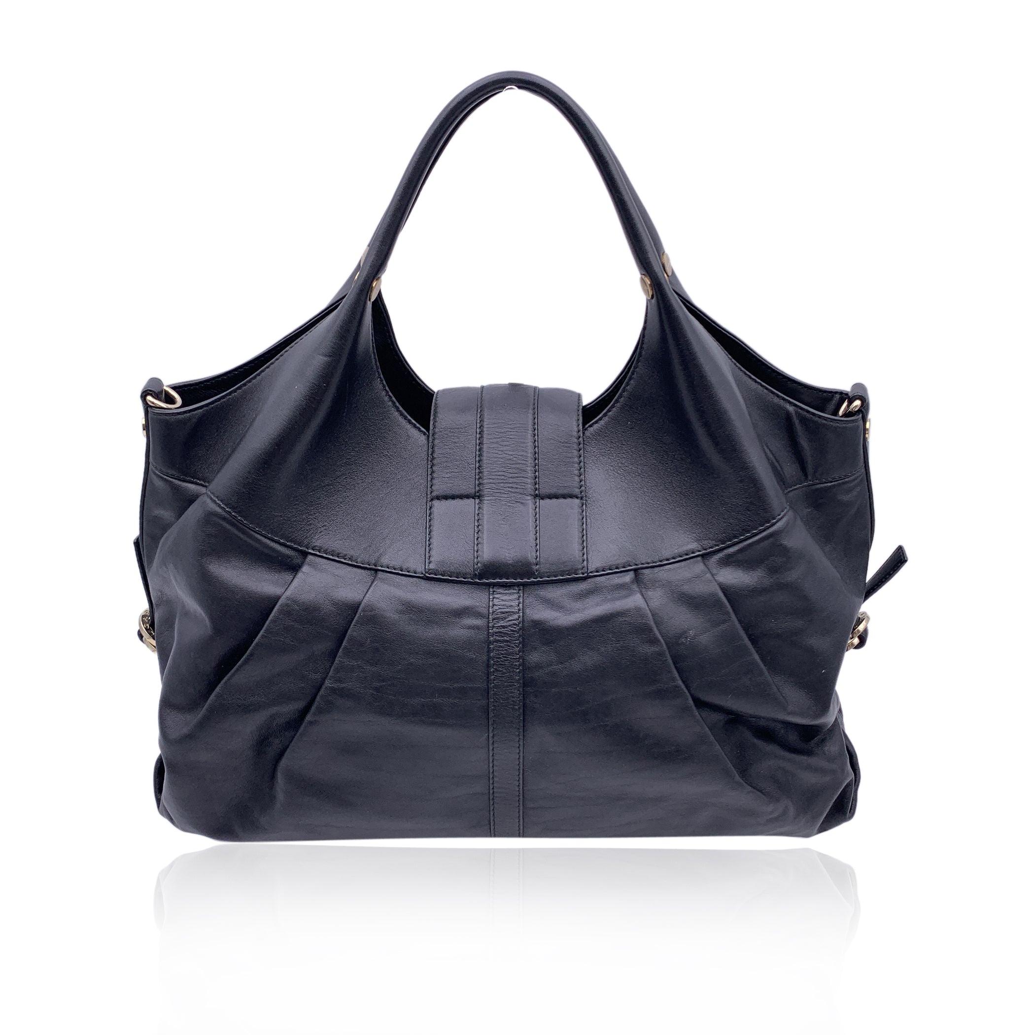 Nero Bvlgari Bulgari Borsa a tracolla Chandra Hobo in pelle nera Tote in vendita