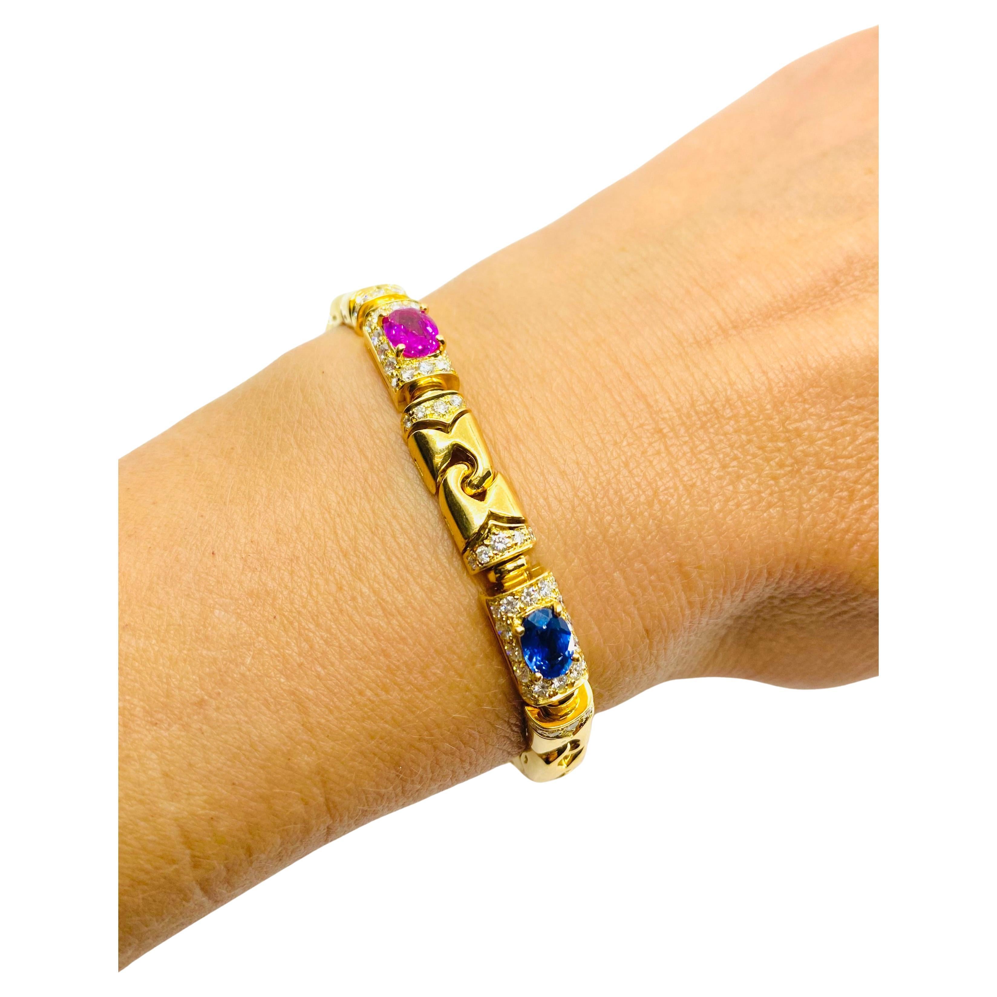 Taille mixte Bvlgari Bulgari Bracelet saphir diamant or 18 carats en vente