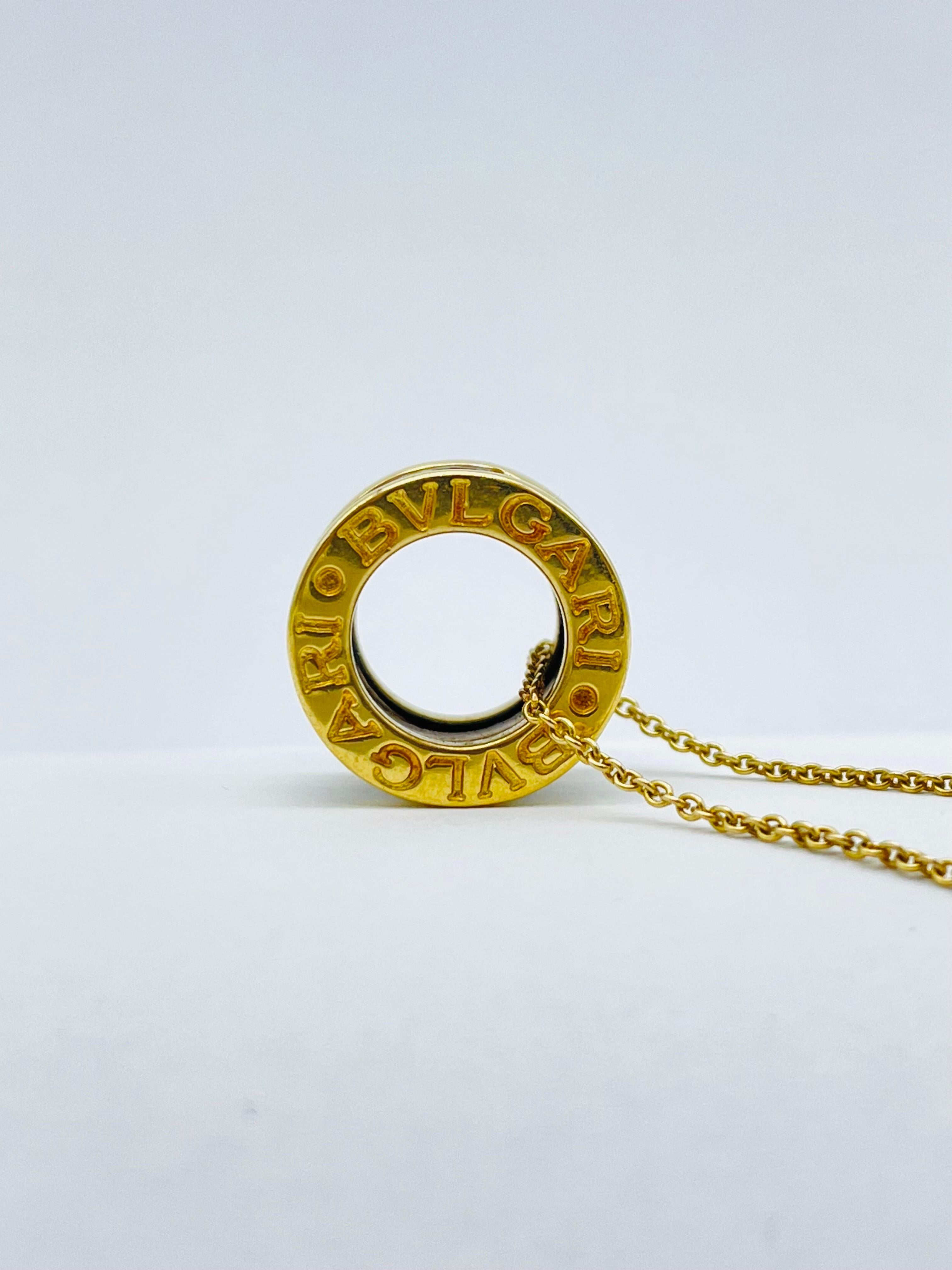 Taille brillant BVLGARI - Collier BULGARI B.zero1 en or jaune 18 carats, serti de diamants en vente