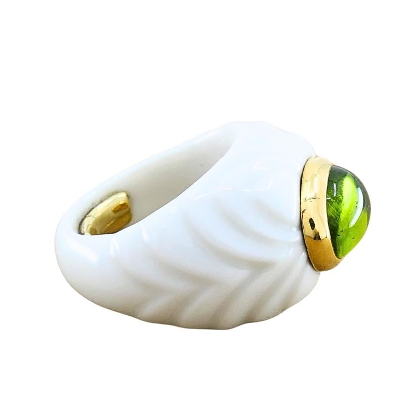 Bvlgari Bulgari Chandra Ring Porzellan Peridot 18k Gold Damen im Angebot