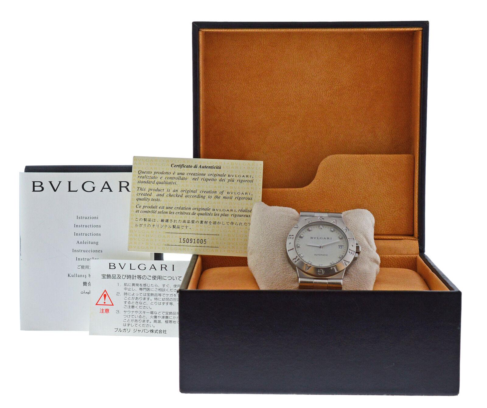 Brand	Bvlgari
Model	Diagono LCV35S 
Gender	Men
Condition	Pre-owned
Movement	Swiss Automatic
Case Material	Stainless Steel
Bracelet / Strap Material	
Stainless Steel

Clasp / Buckle Material	
Stainless Steel 

Clasp Type	Deployment
Bracelet / Strap