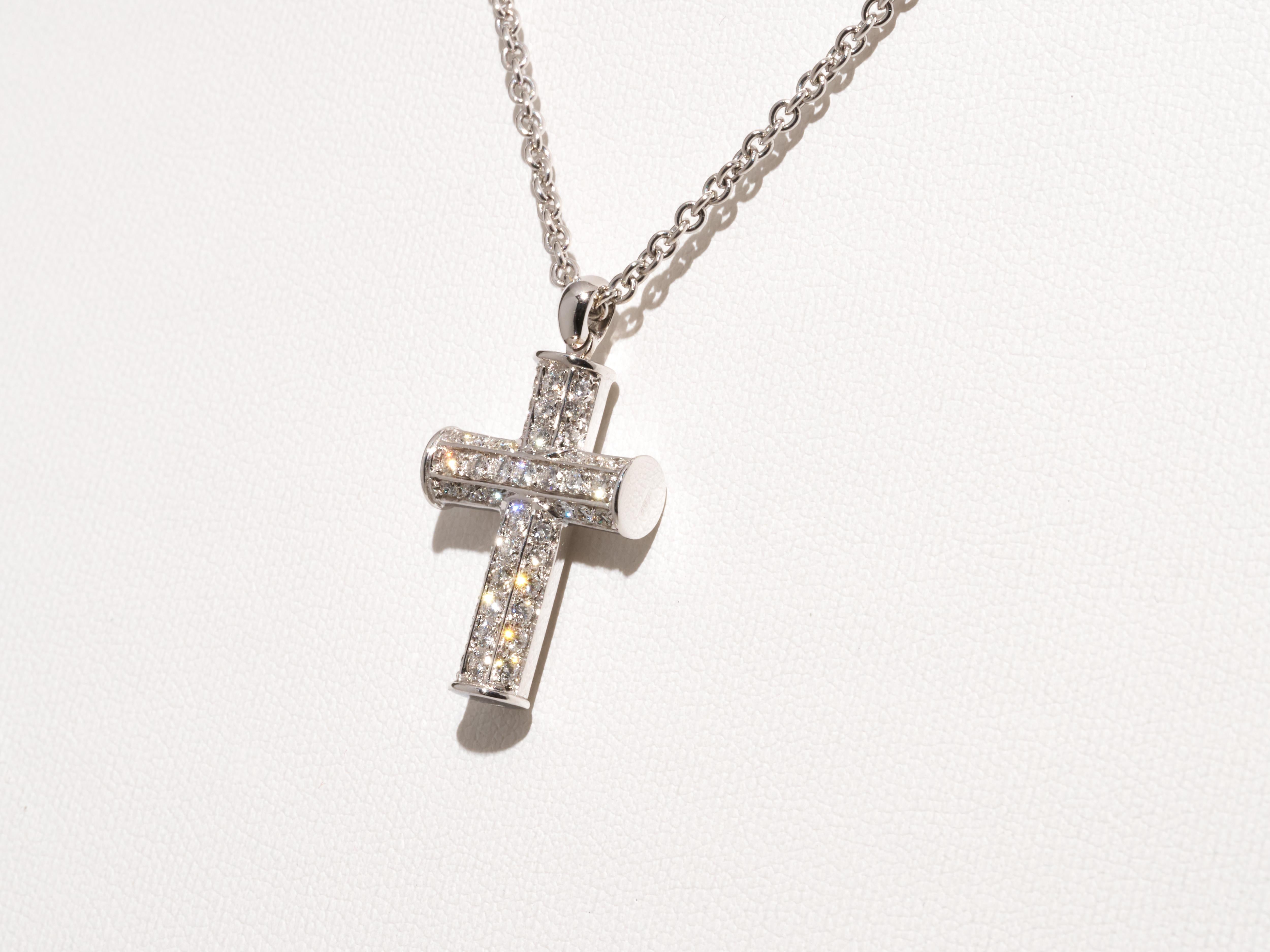 Byzantine Bvlgari Bulgari Diamond Gold Cross Necklace 18K White Full Pave Pendant Boxed For Sale
