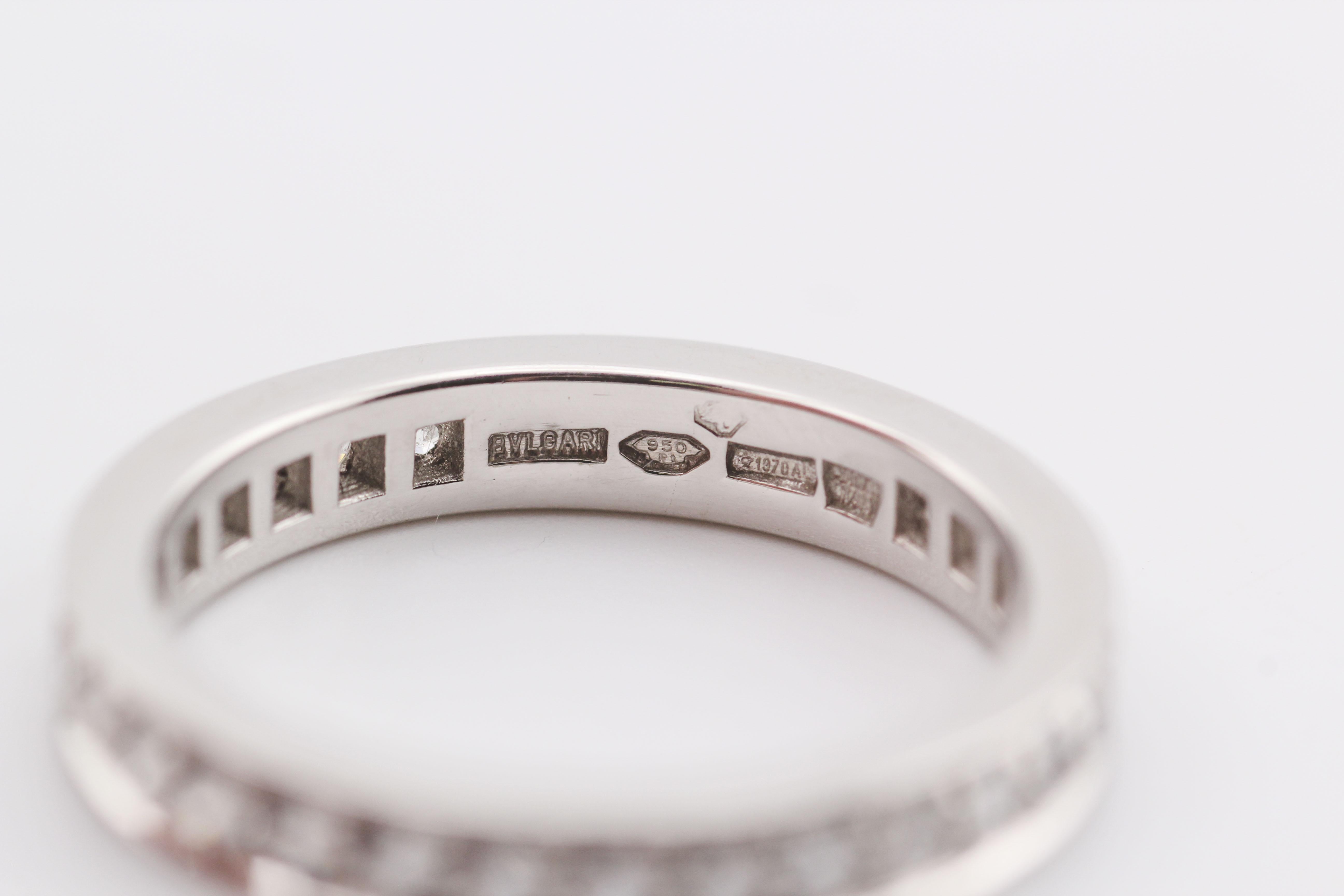 Bvlgari Bulgari Anello Eternità in Platino con Diamante Misura 5,5 in vendita 2