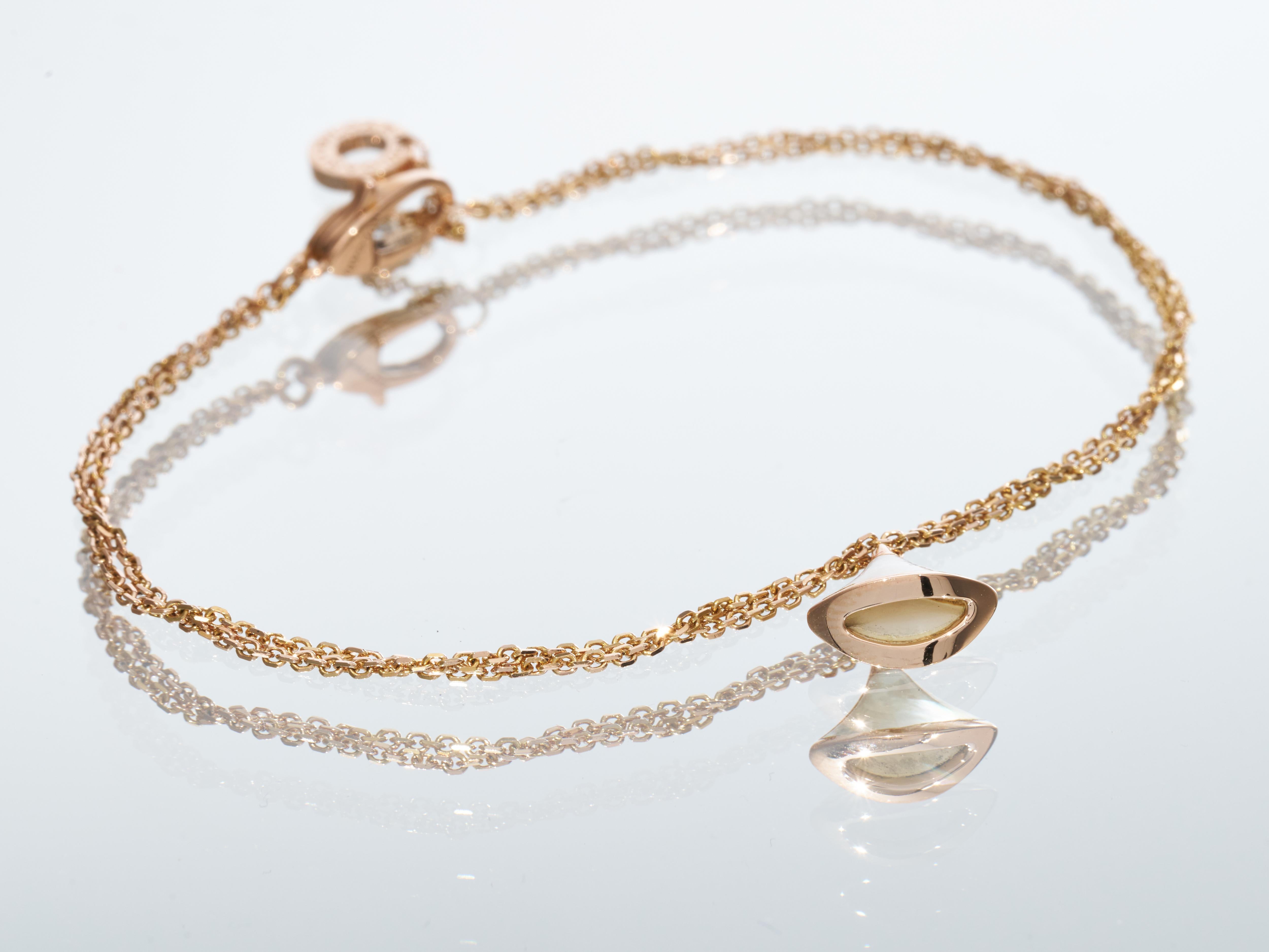 Bvlgari Bulgari Diva's Dream Bracelet Mother of Pearl 18K Rose Gold RRP £1510 For Sale 1