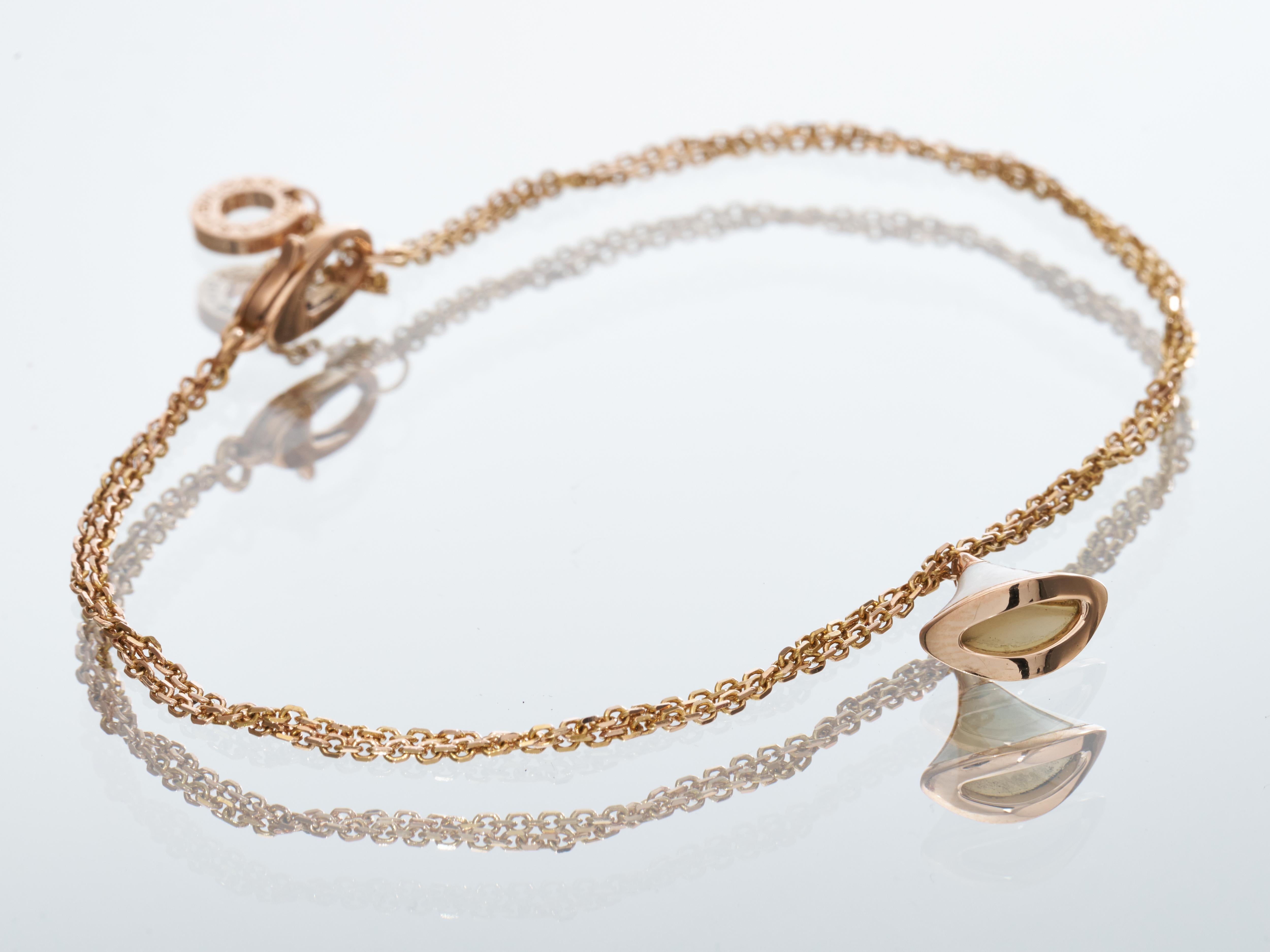 Bvlgari Bulgari Diva's Dream Bracelet Mother of Pearl 18K Rose Gold RRP £1510 For Sale 2