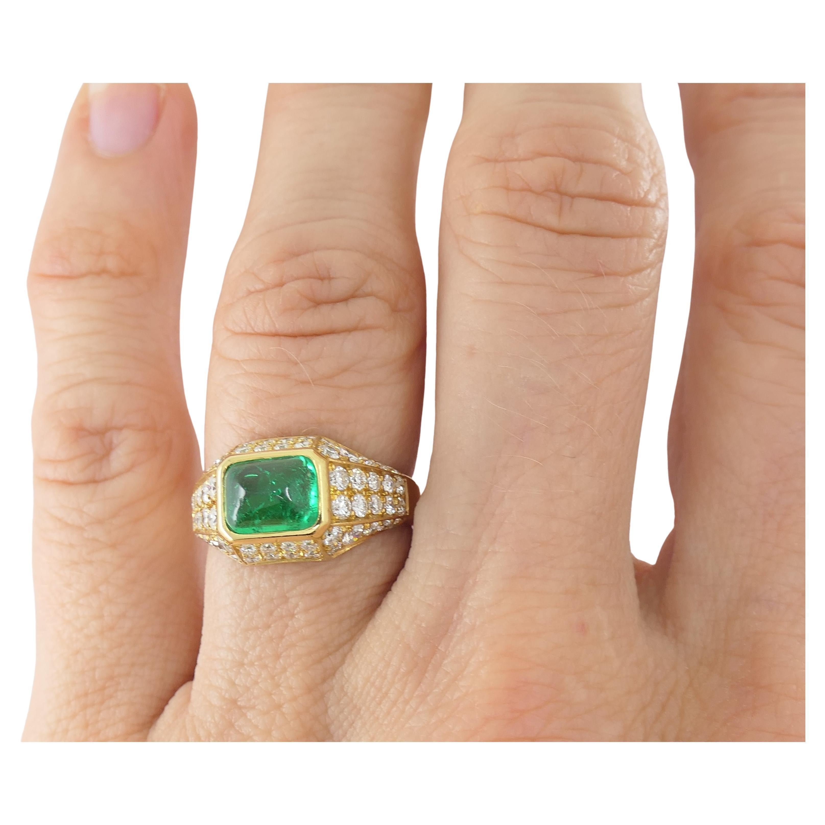 Bvlgari Bulgari Emerald Sugarloaf Cabochon Ring Diamond 18k Gold 3