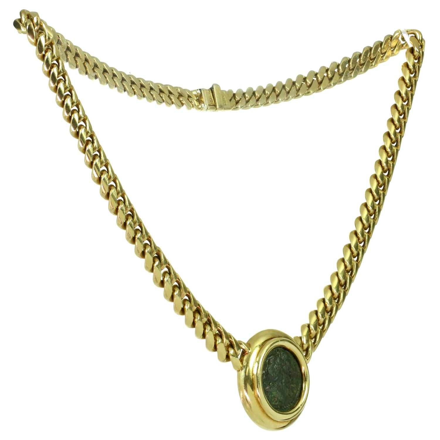 Bvlgari Bulgari Monete Halskette mit Anhänger aus 18 Karat Gelbgold mit antiker römischer Münze Damen