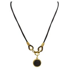Bvlgari Bulgari Monete Halskette Antike Münze 18k Gold Lederkordel