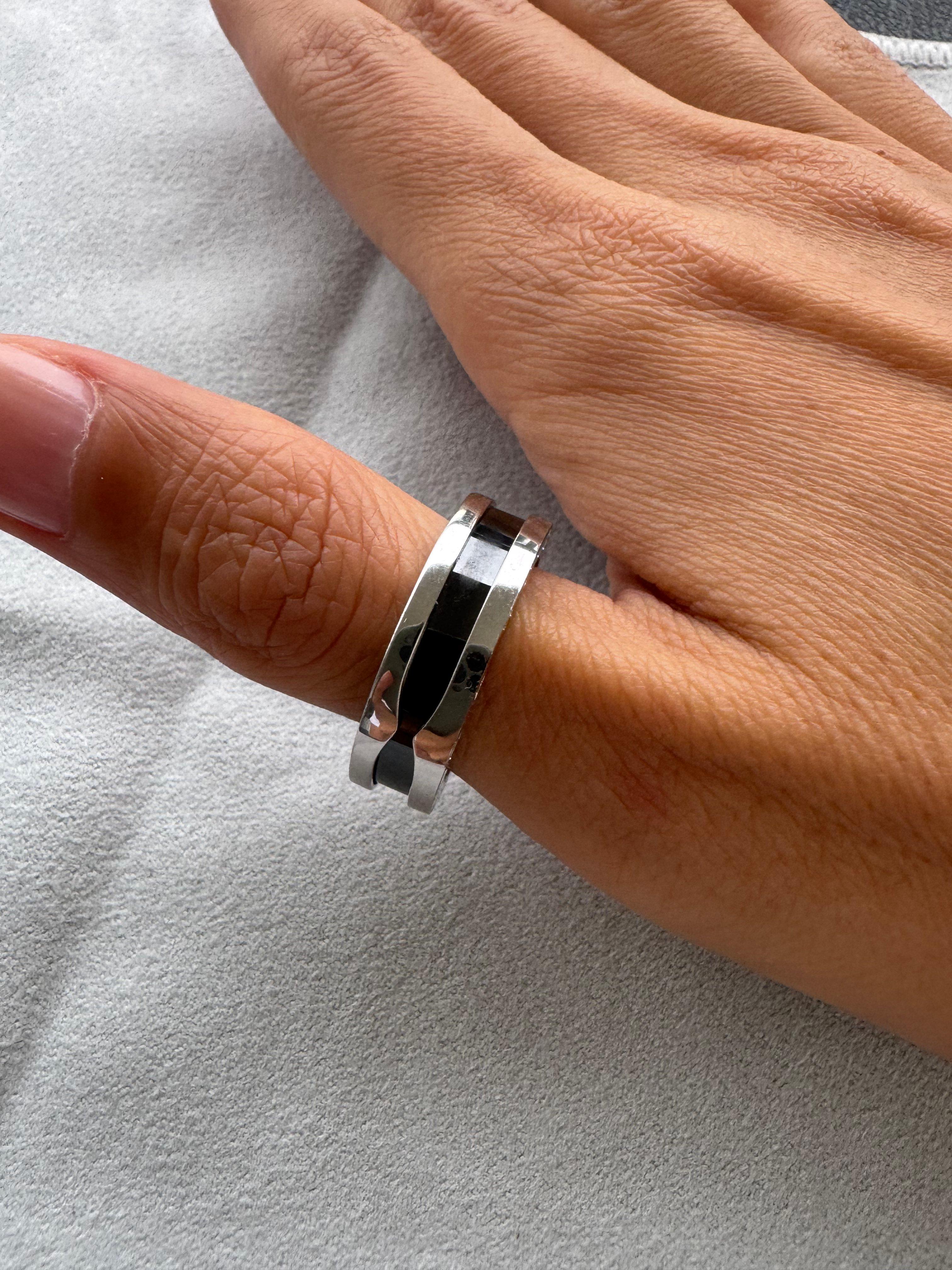Bvlgari Bulgari Save the Children Anello grande in ceramica nera in argento Sterling 925 in vendita 5