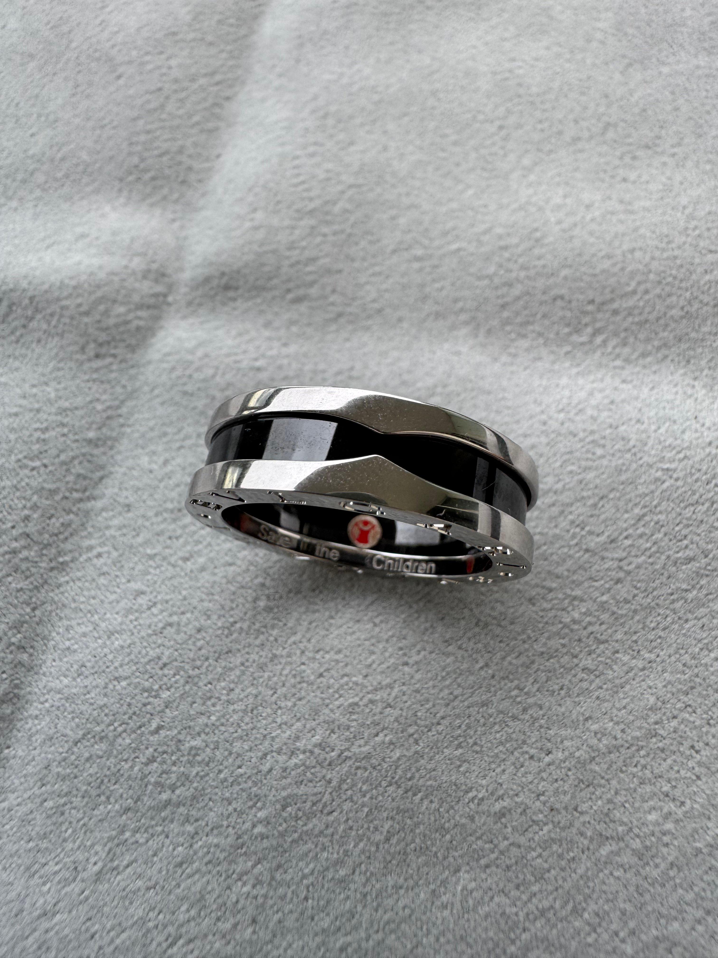 Bvlgari Bulgari Save the Children Anello grande in ceramica nera in argento Sterling 925 in vendita 3