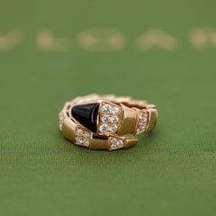 Bvlgari Bulgari Serpenti Viper Collection Diamant & Onyx Ring in 18K Rose Gold