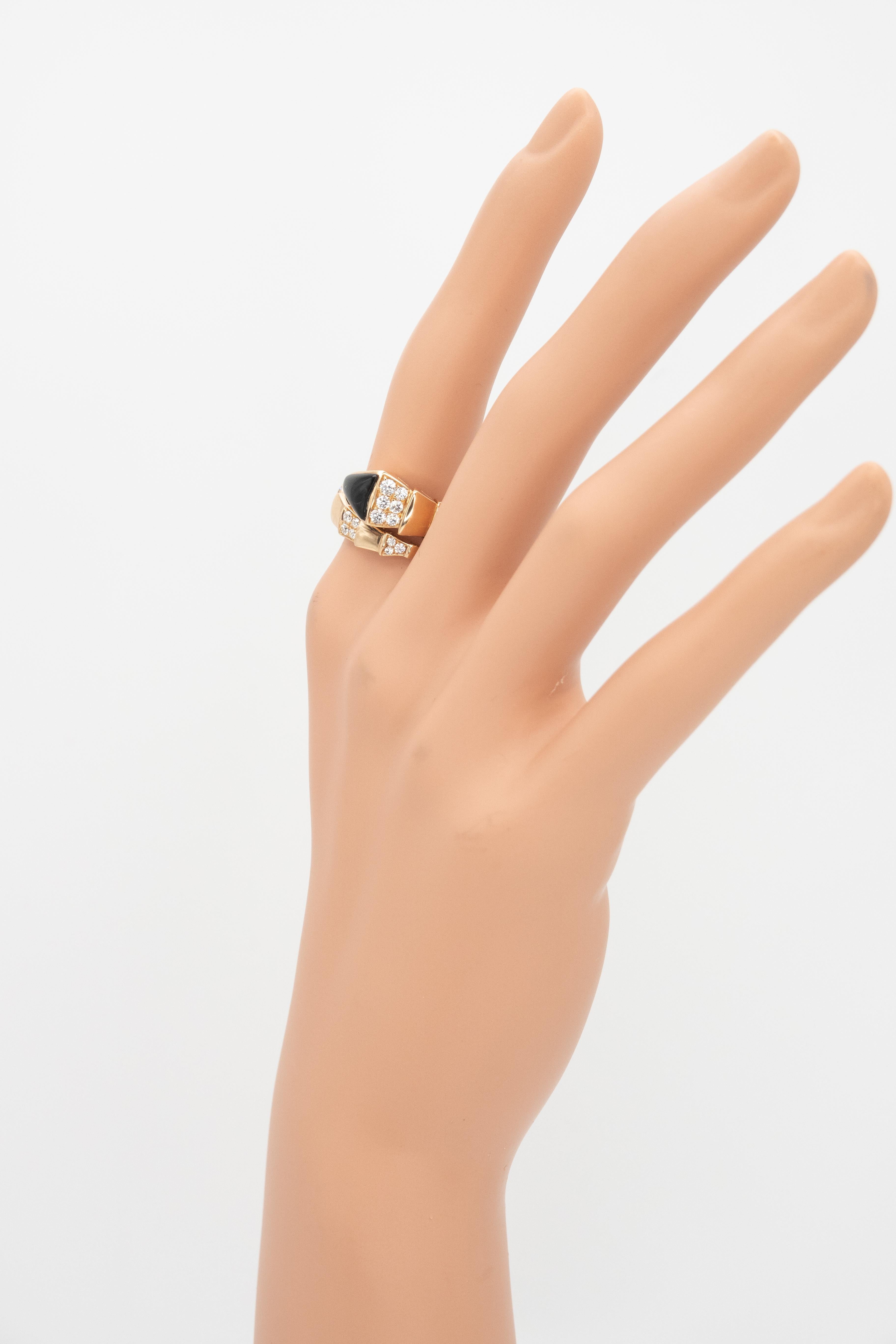 BVLGARI BULGARI Serpenti Viper Collection Diamond Onyx Ring in 18K Rose Gold in vendita 1