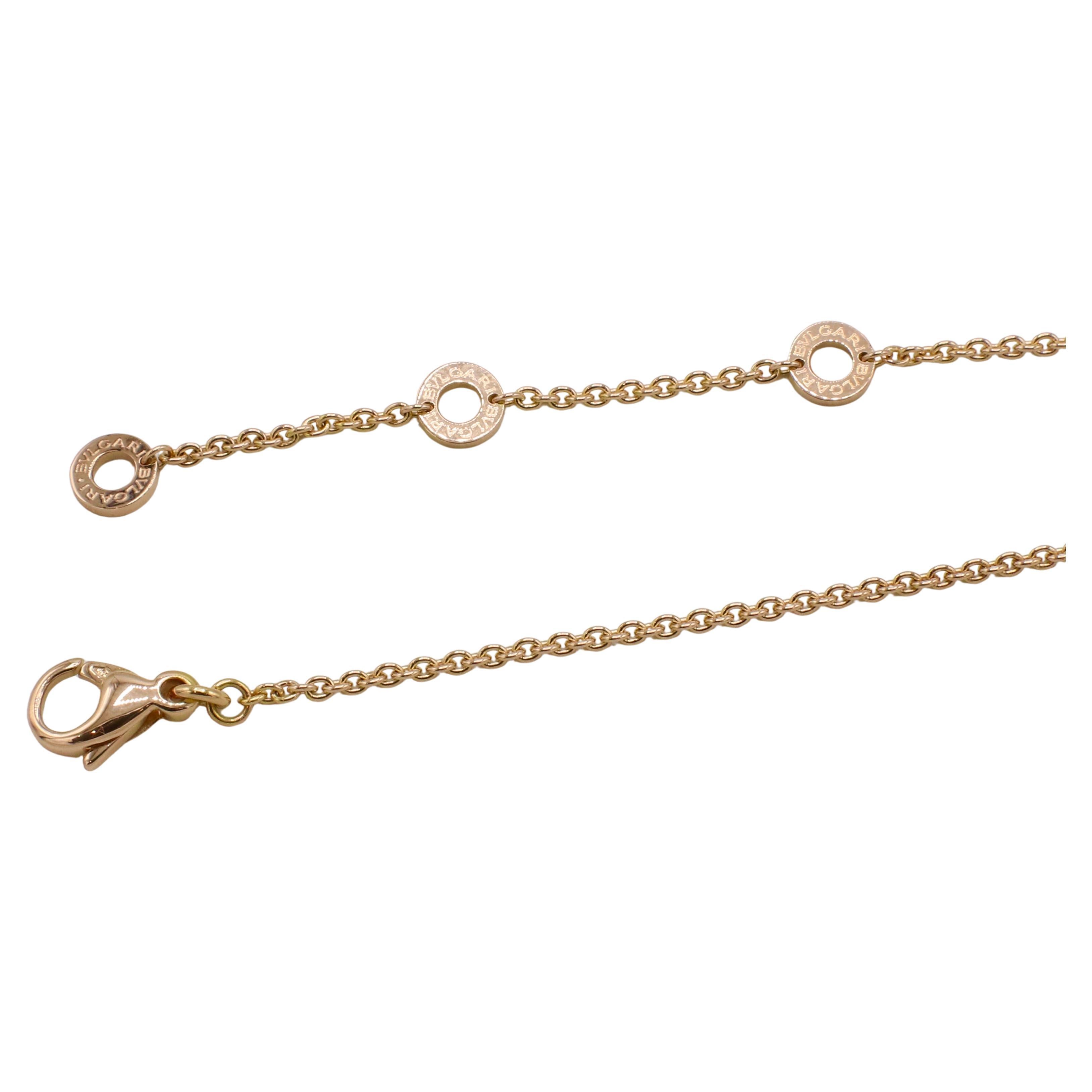 Bvlgari Collier pendentif solitaire en or rose avec diamants naturels Excellent état - En vente à  Baltimore, MD