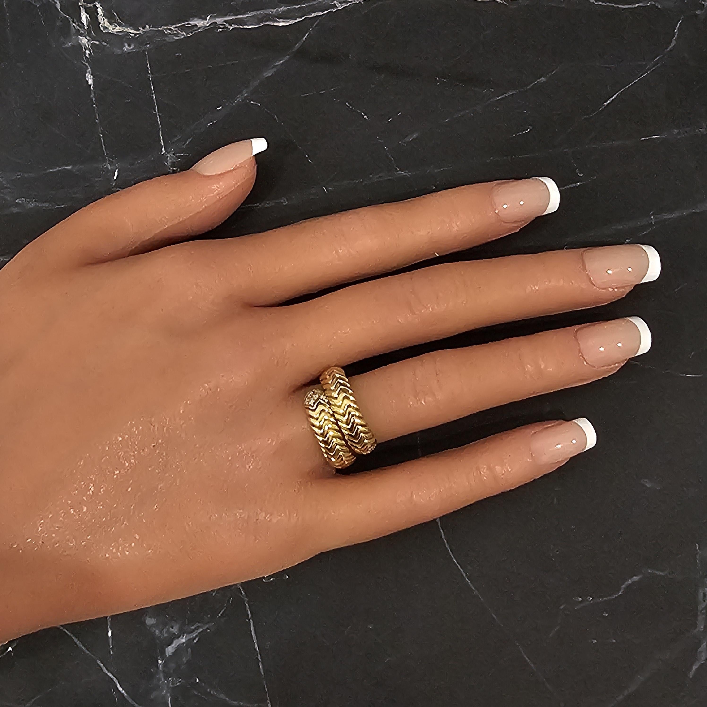 Bvlgari Bulgari Spiga Diamond Coil Ring 18k Yellow Gold size 6 11.5g im Angebot 5
