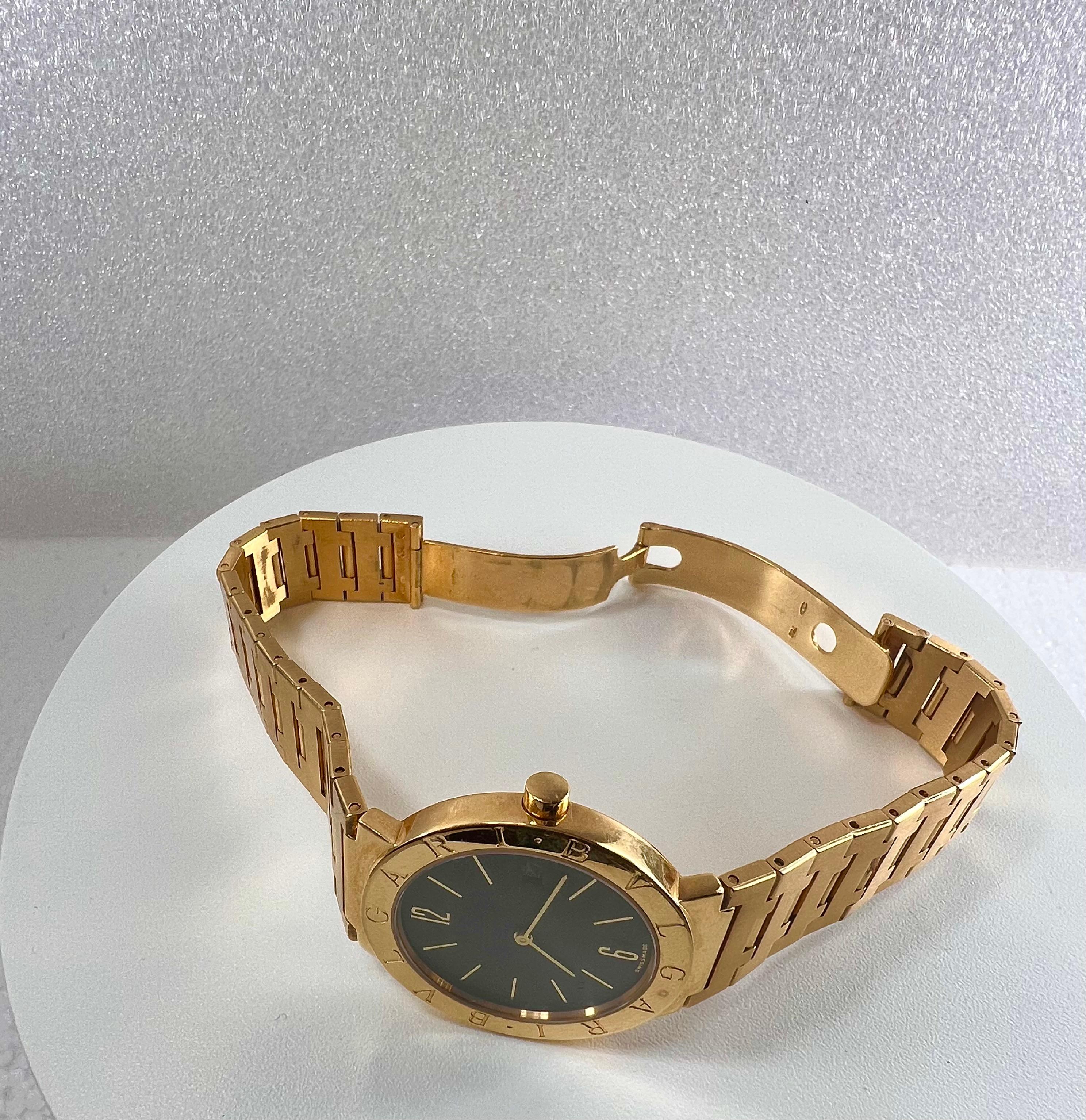 Bvlgari Bulgari Yellow Gold Watch with Black Face All Gold Deployant Clasp For Sale 5