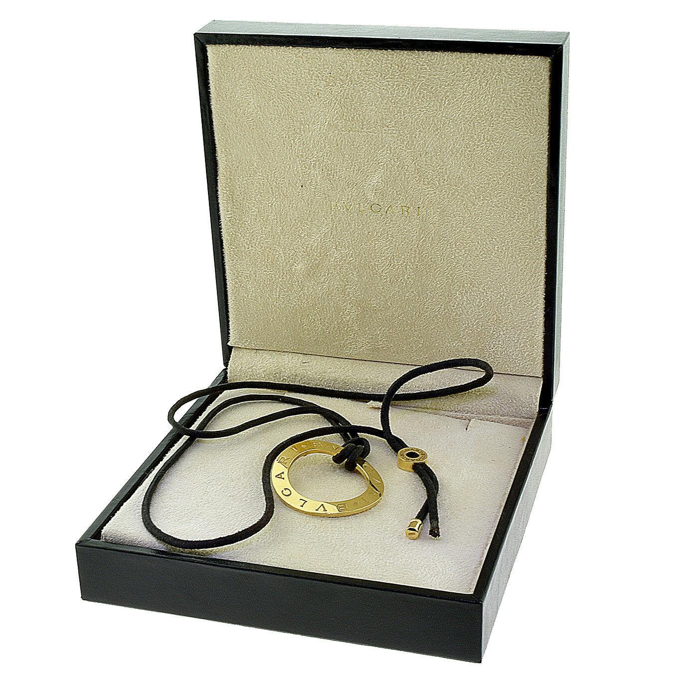 Brilliance Jewels, Miami
Questions? Call Us Anytime!
786,482,8100

Designer: Bvlgari

Collection: Bvlgari Bvlgari

Style: Round Top Pendant Necklace

Metal: Yellow Gold

Metal Purity: 18k

Total Item Weight (grams): 17.9

Chain Material: Black