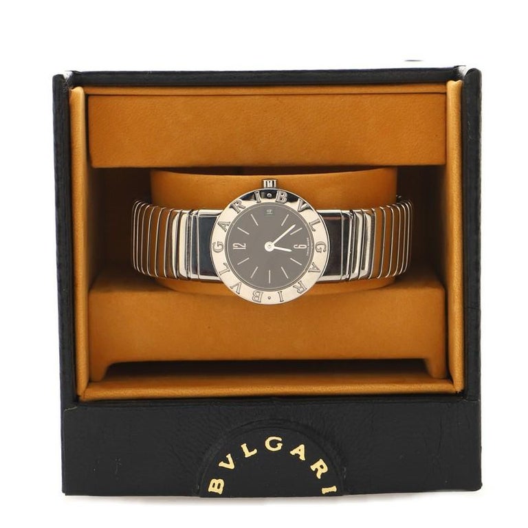 Condition: Excellent. Minor wear throughout.
Accessories: Warranty Card - Dated, Box
Measurements: Case Size/Width: 23mm, Watch Height: 6mm, Band Width: 15mm, Wrist circumference: 6.0