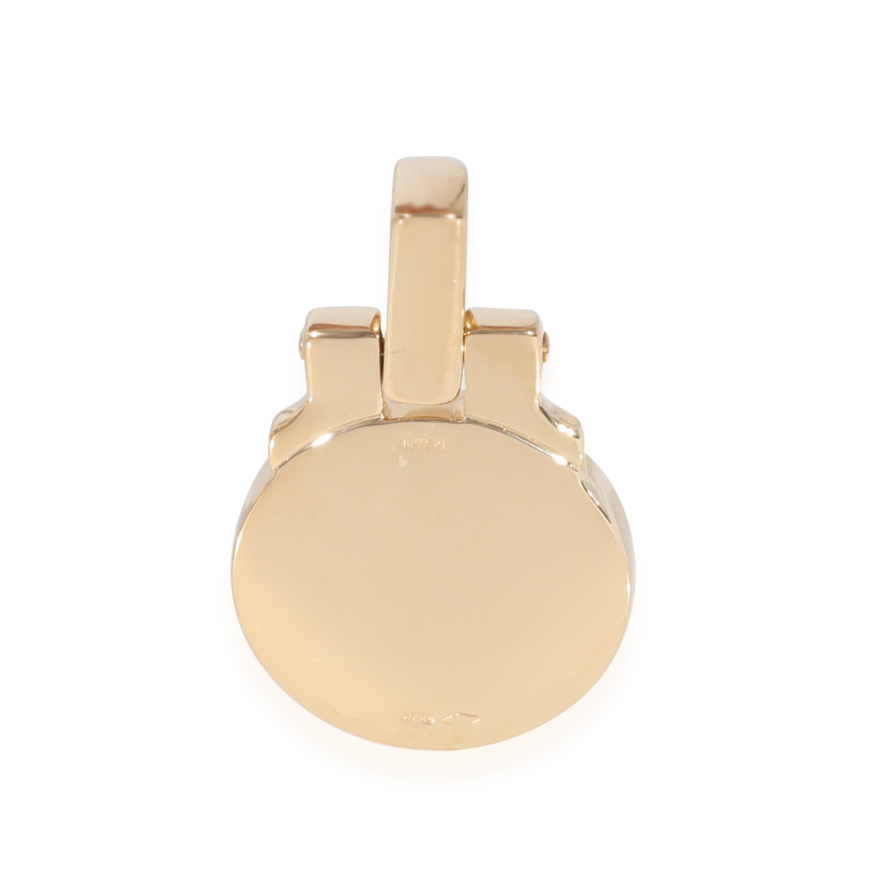 BVLGARI BVLGARI Pendant in 18KT Yellow Gold

PRIMARY DETAILS
SKU: 128918
Listing Title: BVLGARI BVLGARI Pendant in 18KT Yellow Gold
Condition Description: Retails for 1790 USD. In excellent condition and recently polished.
Brand:
