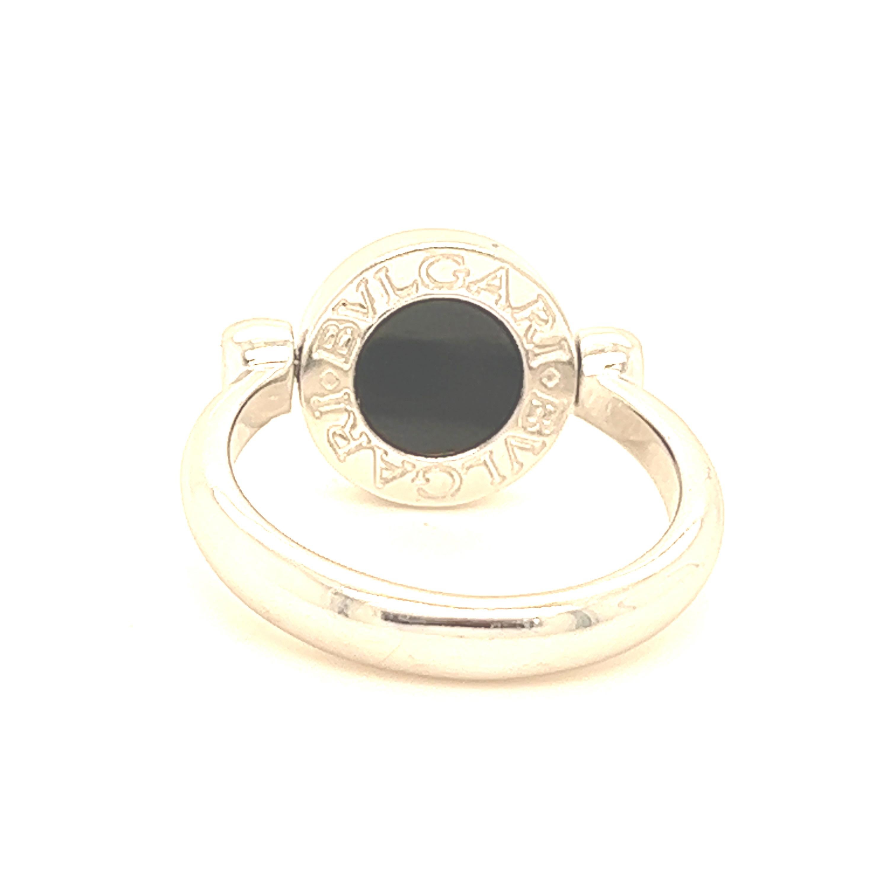 Bvlgari Bvlgari flip ring set with Onyx and Diamond 

This Bvlgari Bvlgari fun flip double sided ring was originally inspired by the edges of the Romain coin, whilst today a fun multi-wear ring, this piece can be flipped to either wear it as a