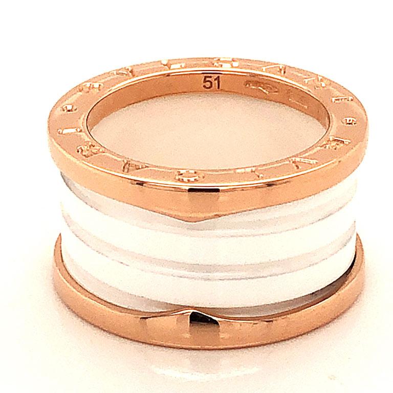 Bvlgari B.Zero Bague à anneau 1 4 en or rose 18 carats et céramique blanche en vente 1
