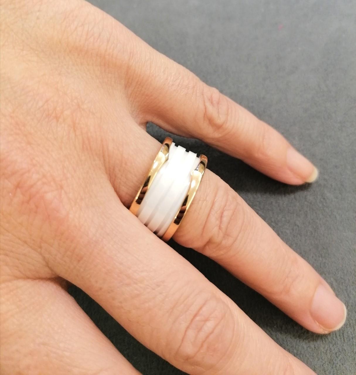 Modern Bvlgari B.Zero 1 Rose Gold and White Ceramic Ring