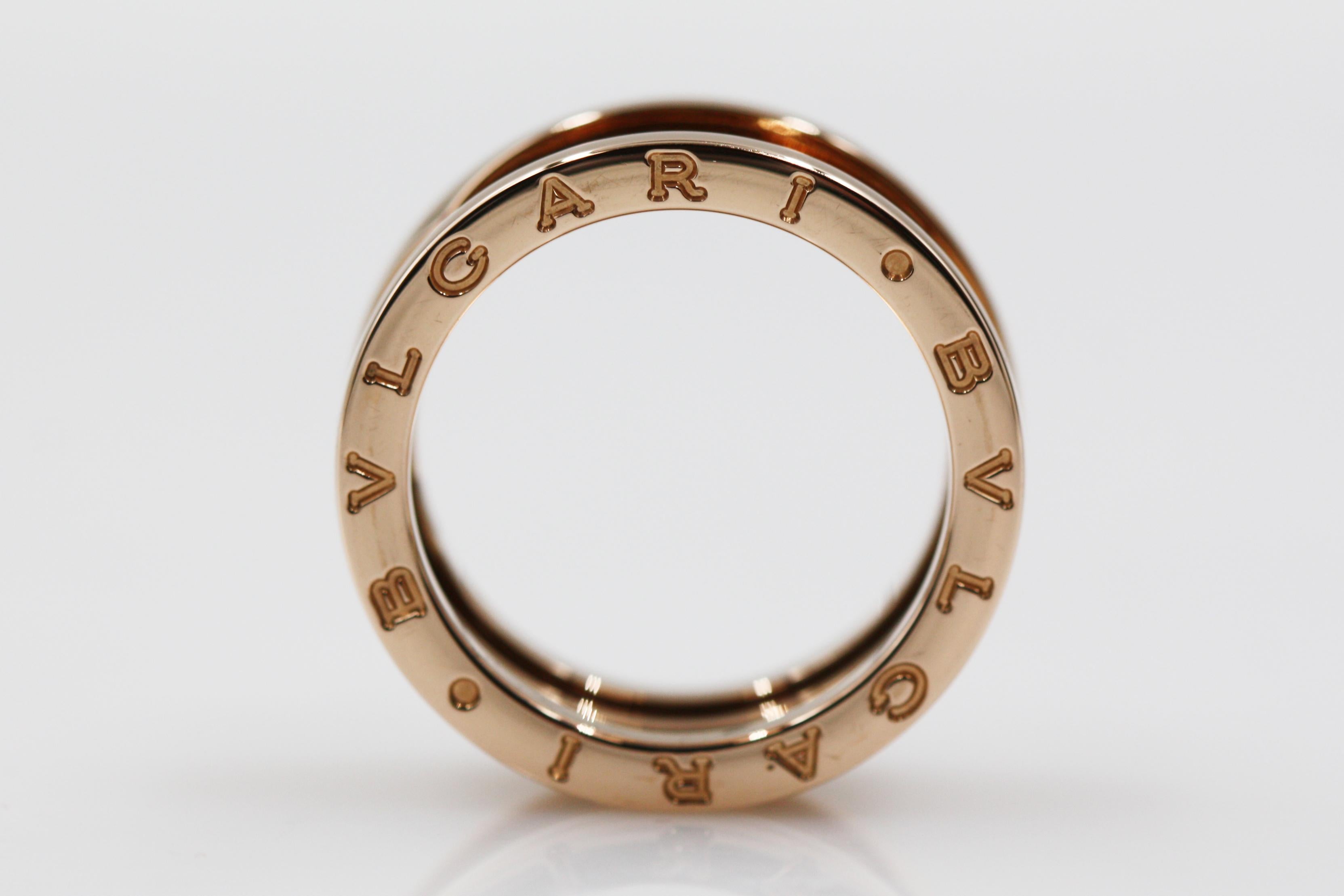 Bvlgari B.Zero 18K Rose Gold Ring 3 Band
Come with original box and paper.
Weight: approximately 10.6g
Size EU57 US8.25
Stock#: BLG444
Re: AN85204